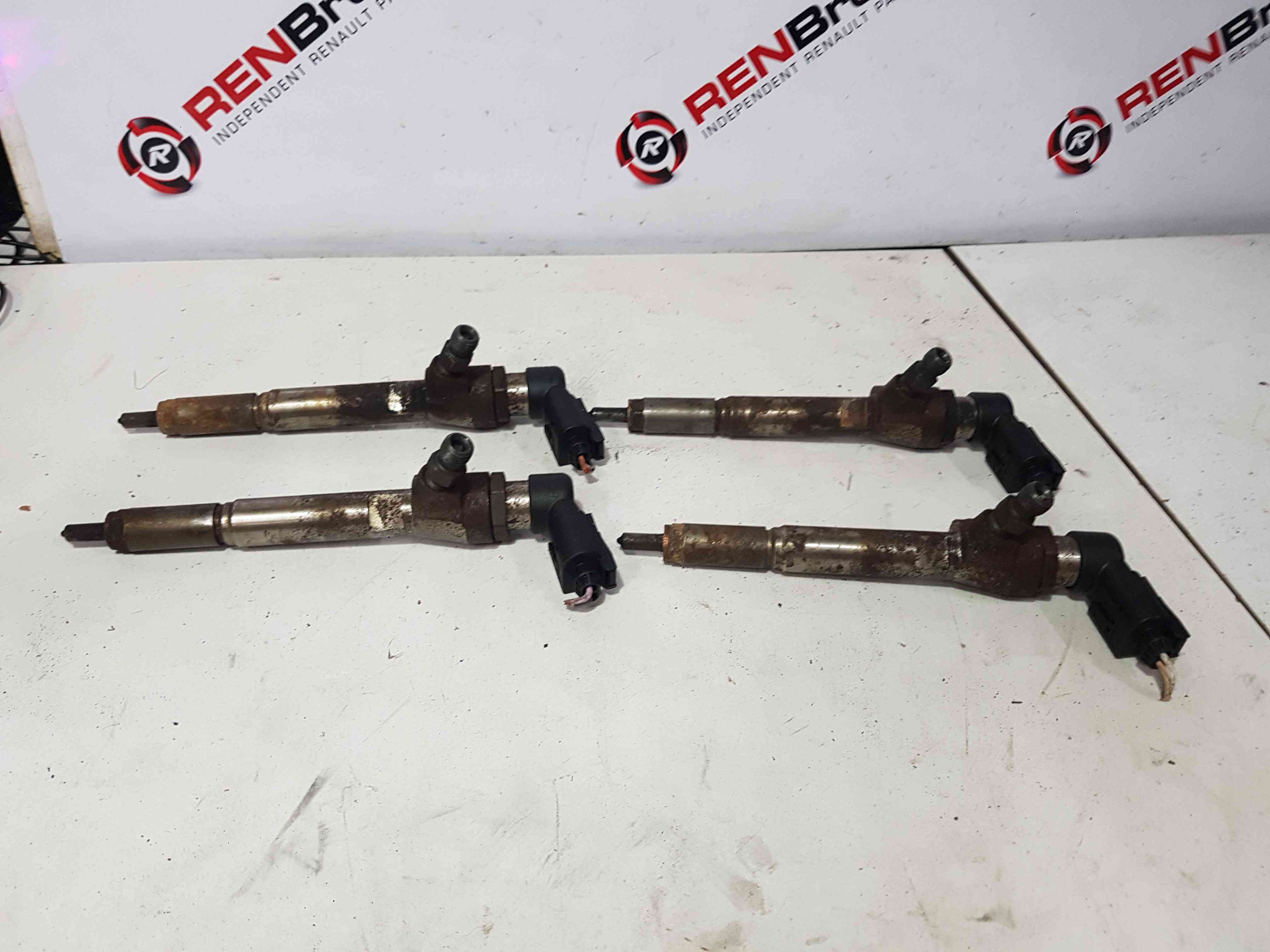 Thumb 5 Renault Megane MK3 2008-2014 1.5 DCI Diesel Injectors X4 SET K9K 832 8200294788