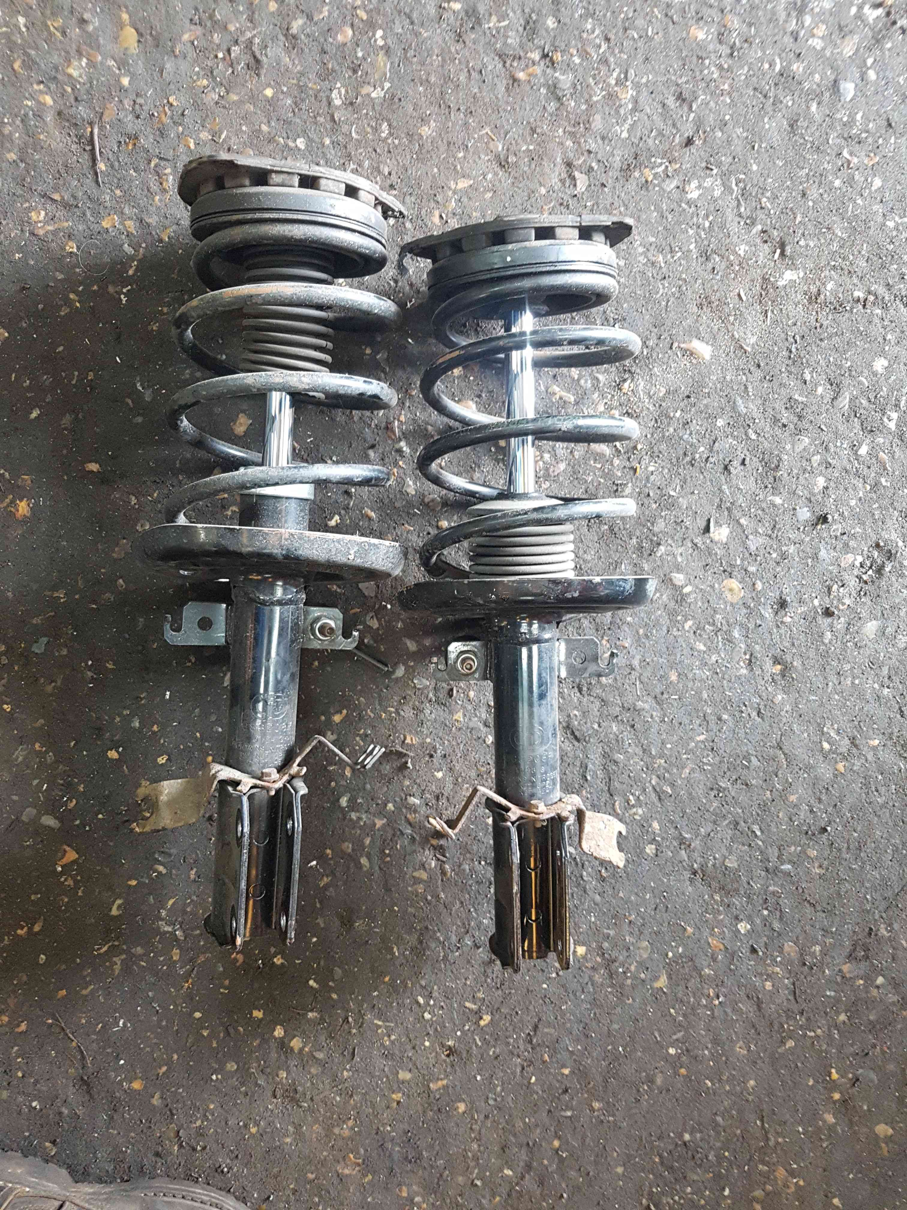 Thumb 10 Renault Megane MK3 2008-2014 1.5 DCI Front Pair NSF Osf Spring Strut LEG