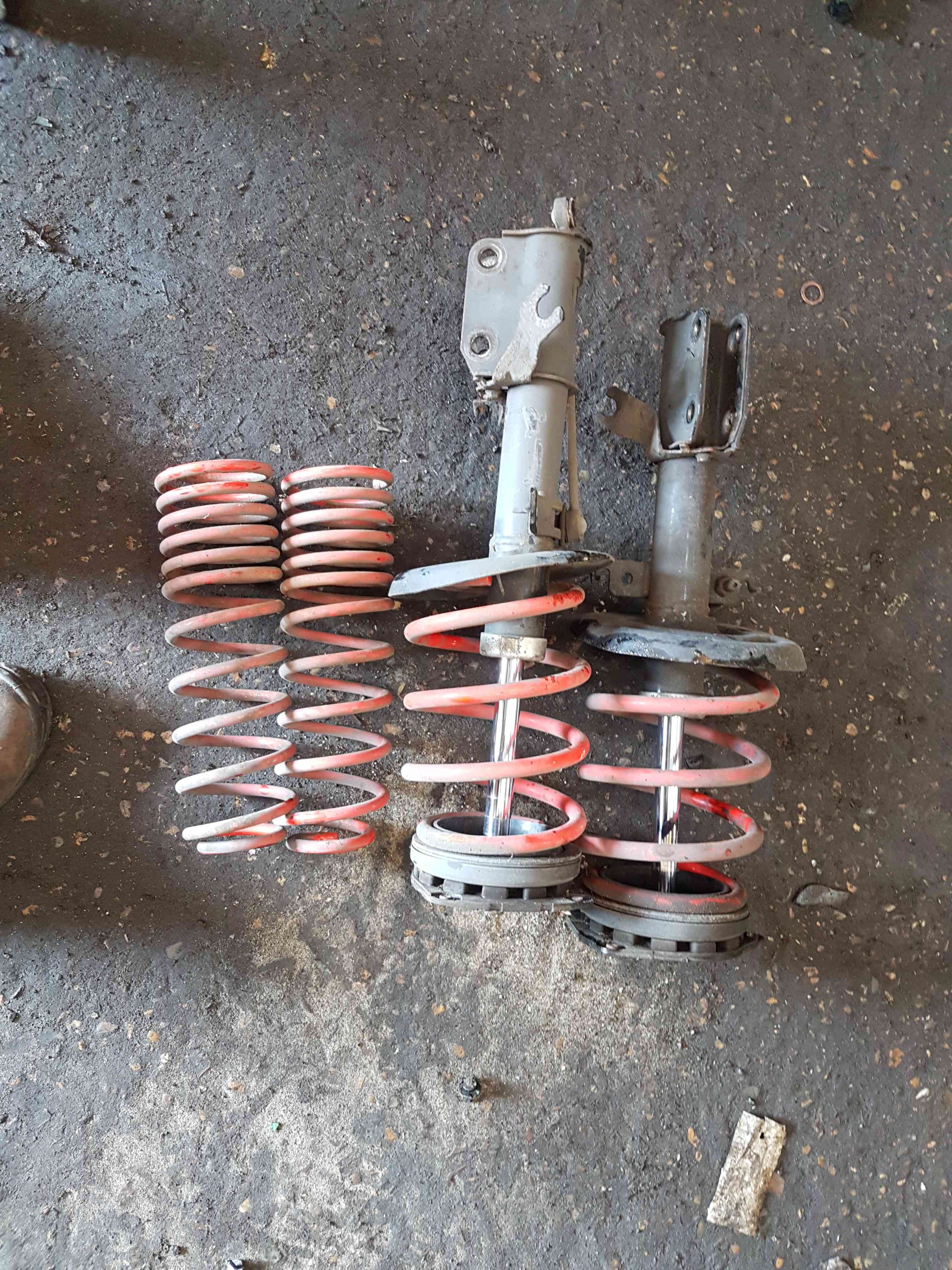 Thumb 2 Renault Megane MK3 2008-2014 1.5 DCI Lowering Spring SET Front Rear Suspension