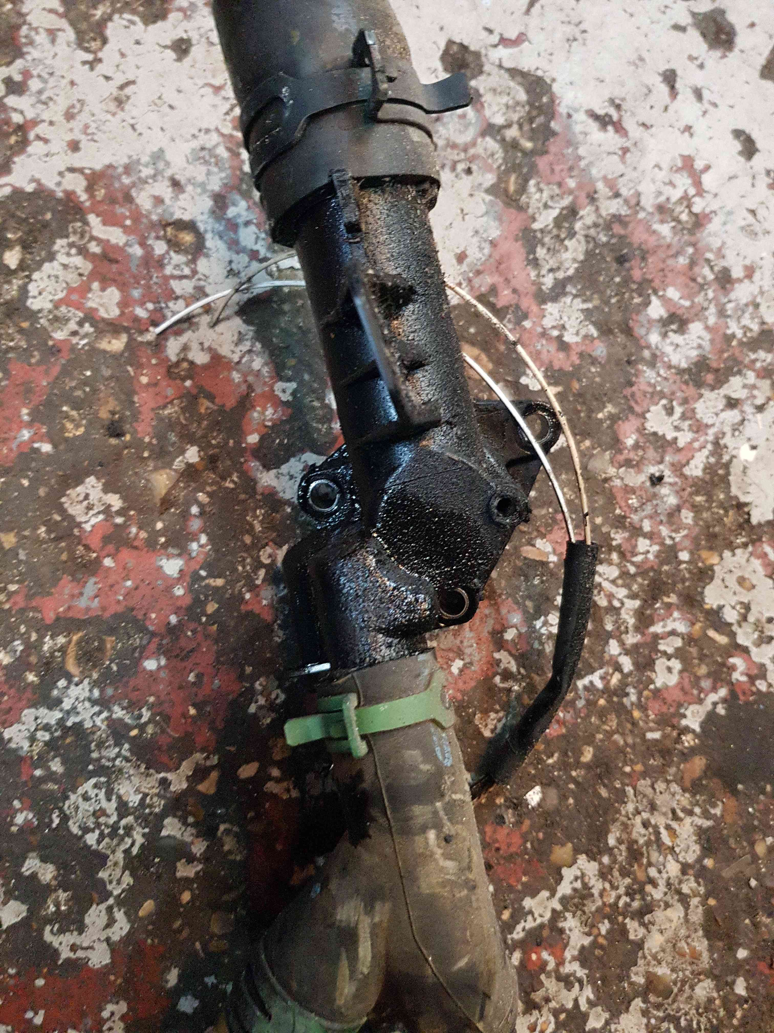 Thumb 2 Renault Megane MK3 2008-2014 1.5 DCI Thermostat + Housing K9K 832