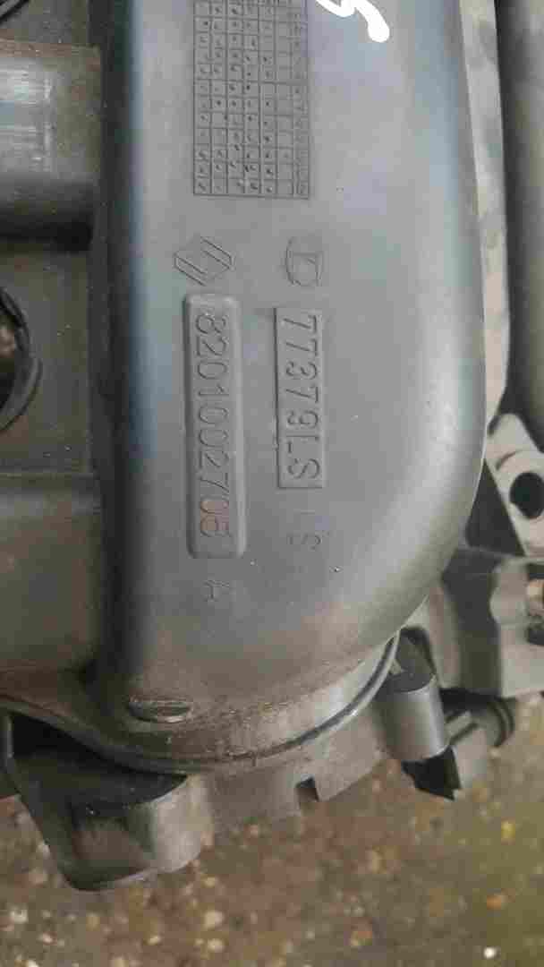 Thumb 2 Renault Megane MK3 2008-2014 1.6 16v Inlet Manifold Mani 8201002705