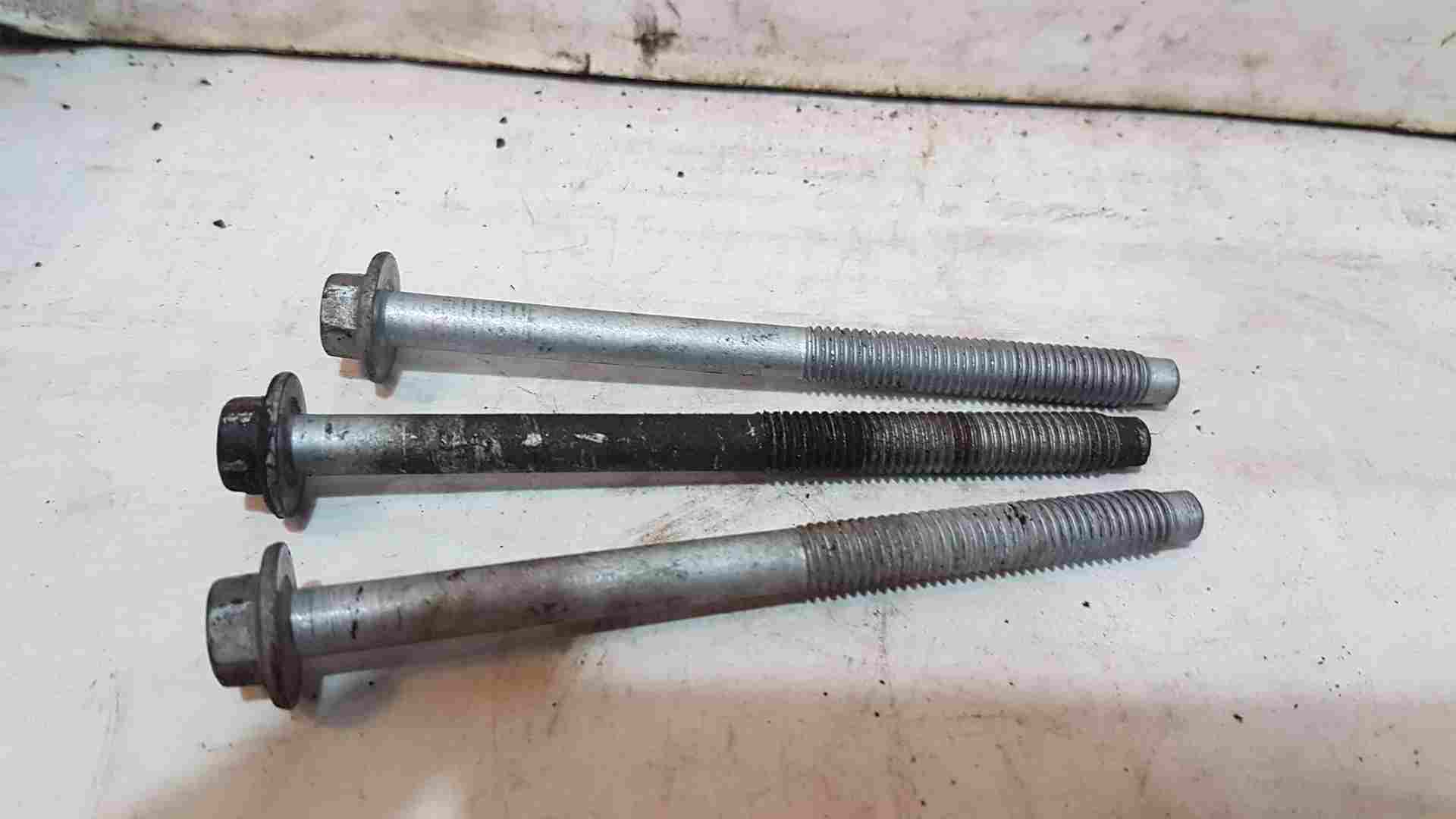 Thumb 3 Renault Megane MK3 2008-2014 Aircon Compressor Bolts 