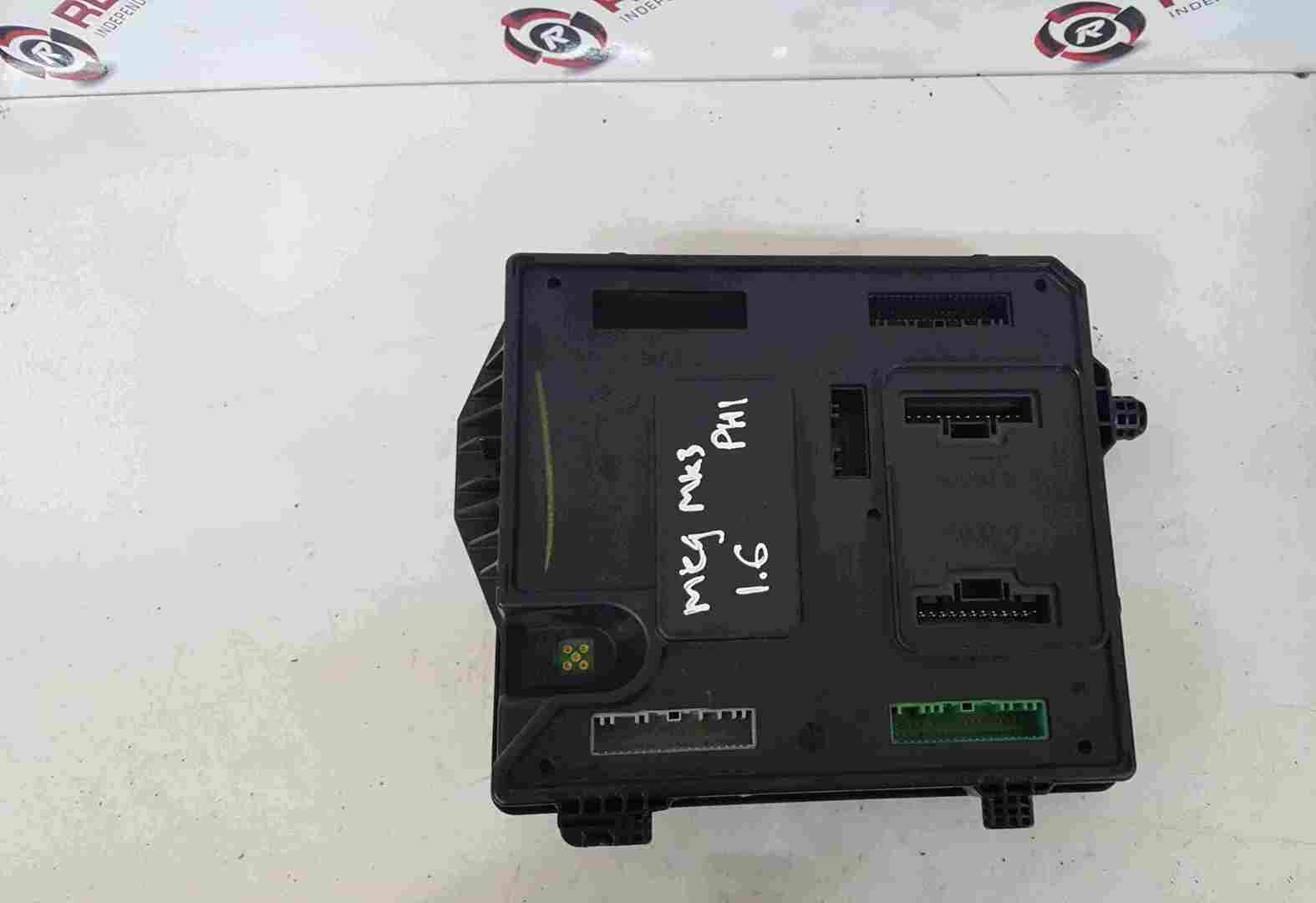 Thumb 2 Renault Megane MK3 2008-2014 Body Control Module BCM 284B15778R