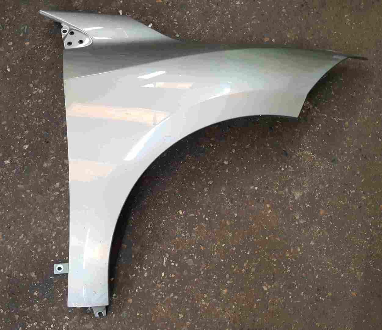 Renault Megane MK3 2008-2014 Drivers OS Wing Beige Gold TEHNK