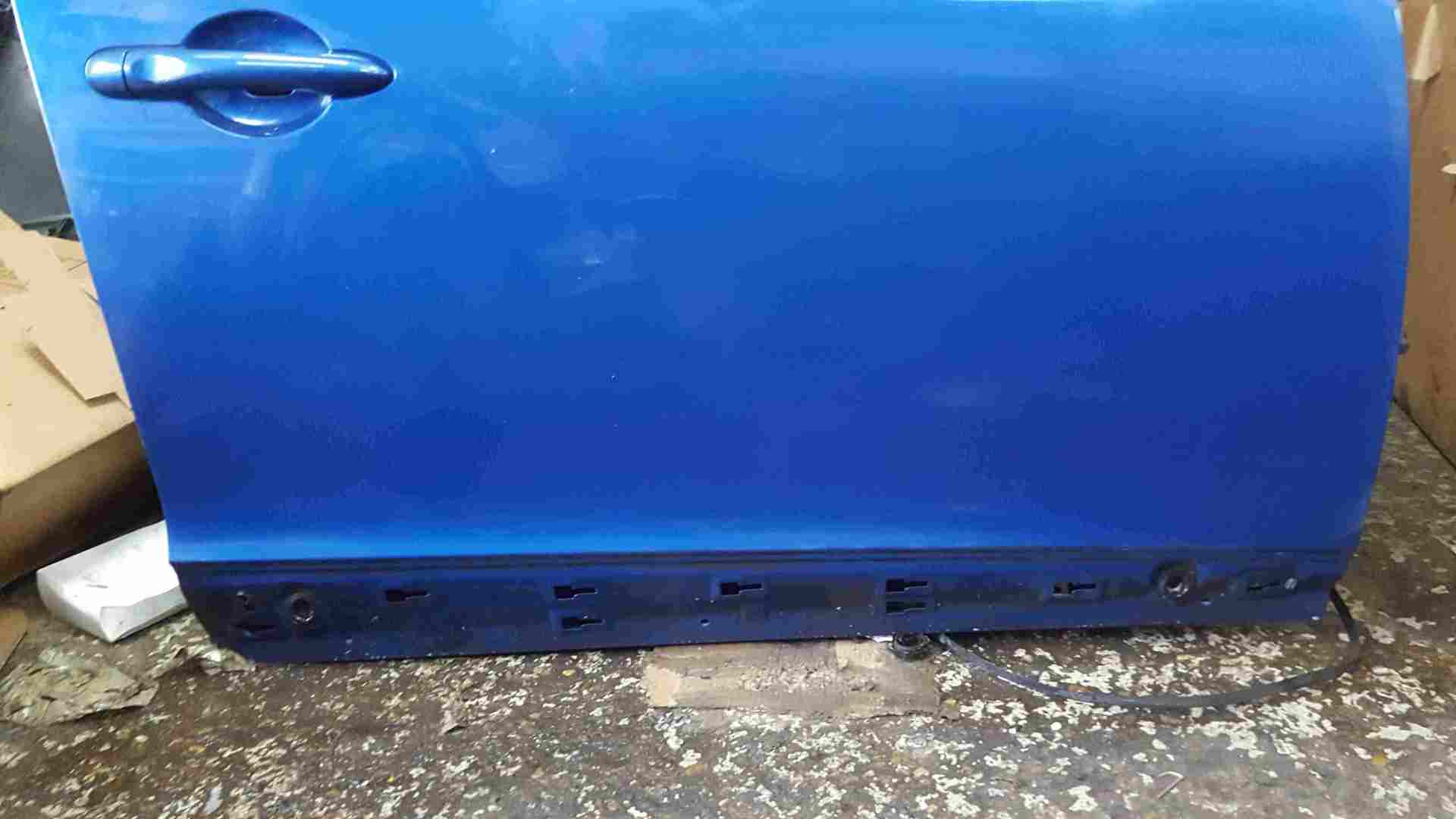Thumb 2 Renault Megane MK3 2008-2014 Drivers OSF Front Door Blue TERNA 5dr