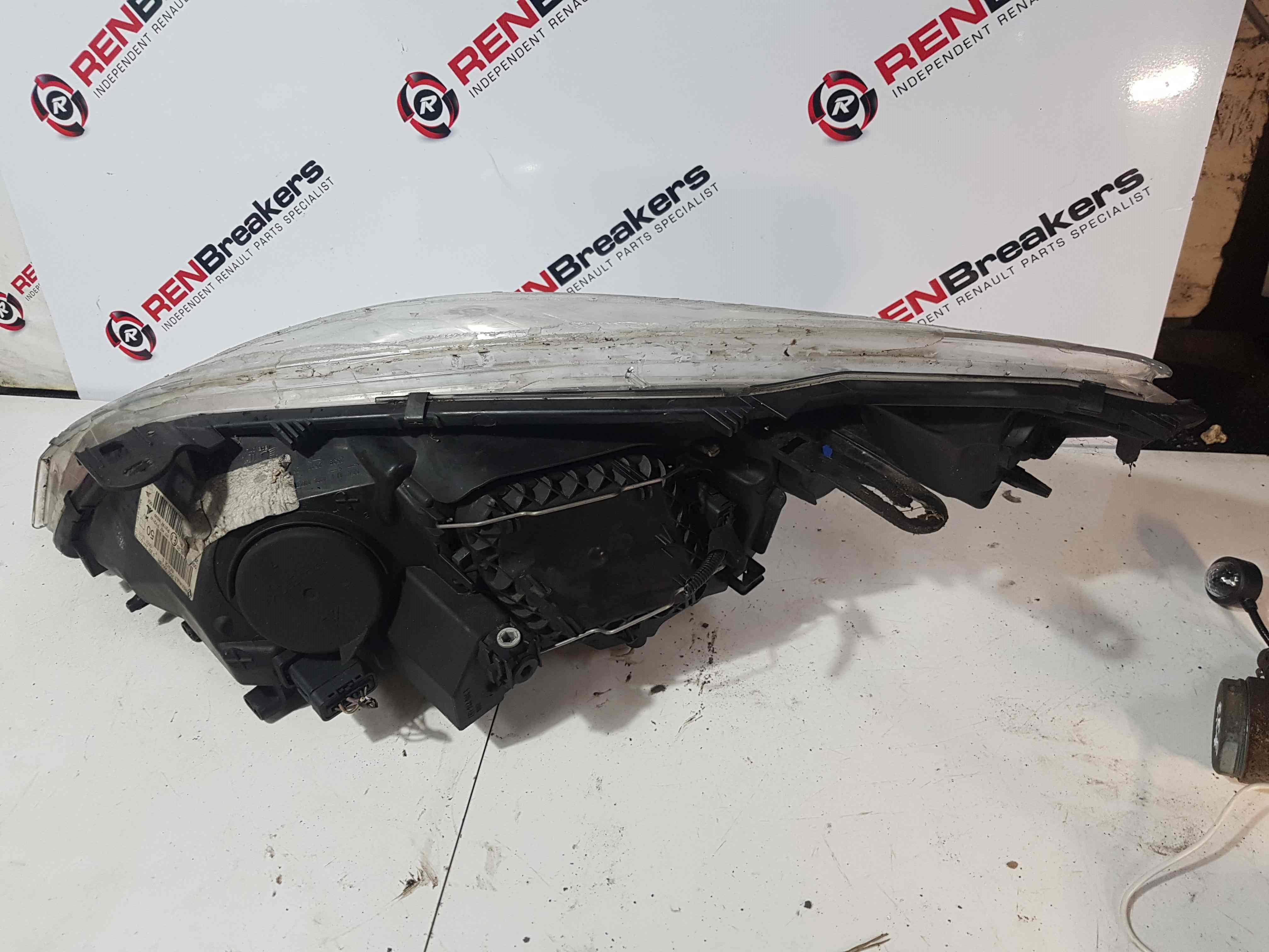 Thumb 3 Renault Megane MK3 2008-2014 Drivers OSF Front Headlight Head Lamp 260100018R