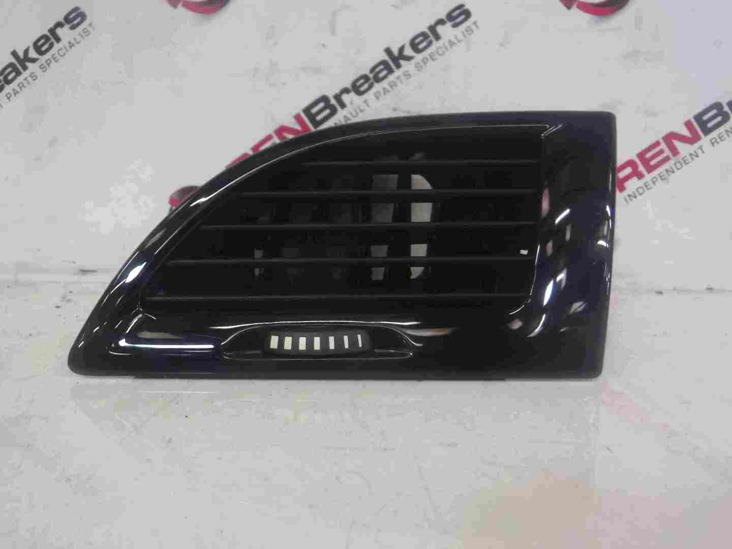 Renault Megane MK3 2008-2014 Drivers OSF Front Heater Vent Gloss Black