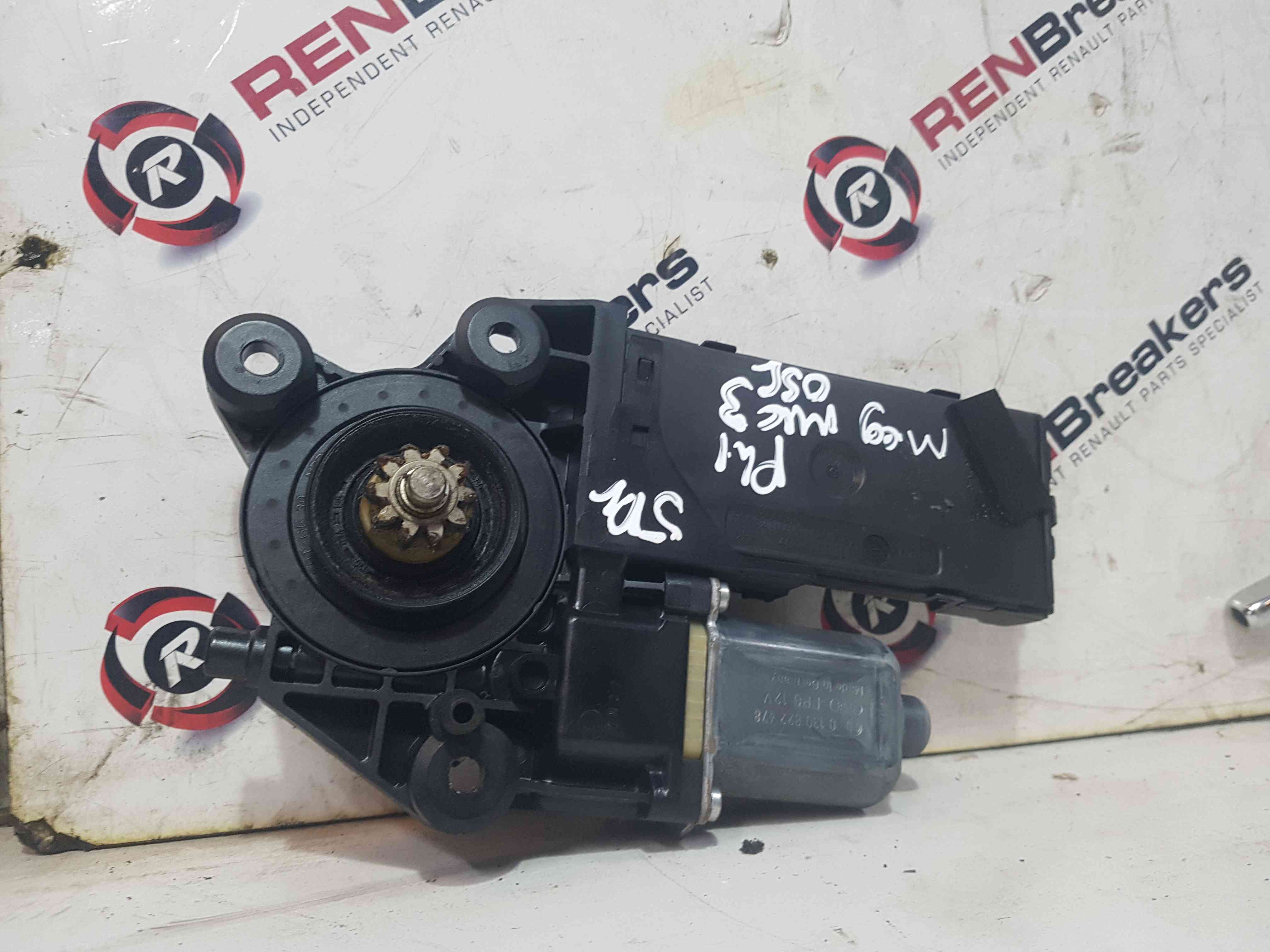 Thumb 2 Renault Megane MK3 2008-2014 Drivers OSF Front Window Motor 5Dr Hb 807300017R 