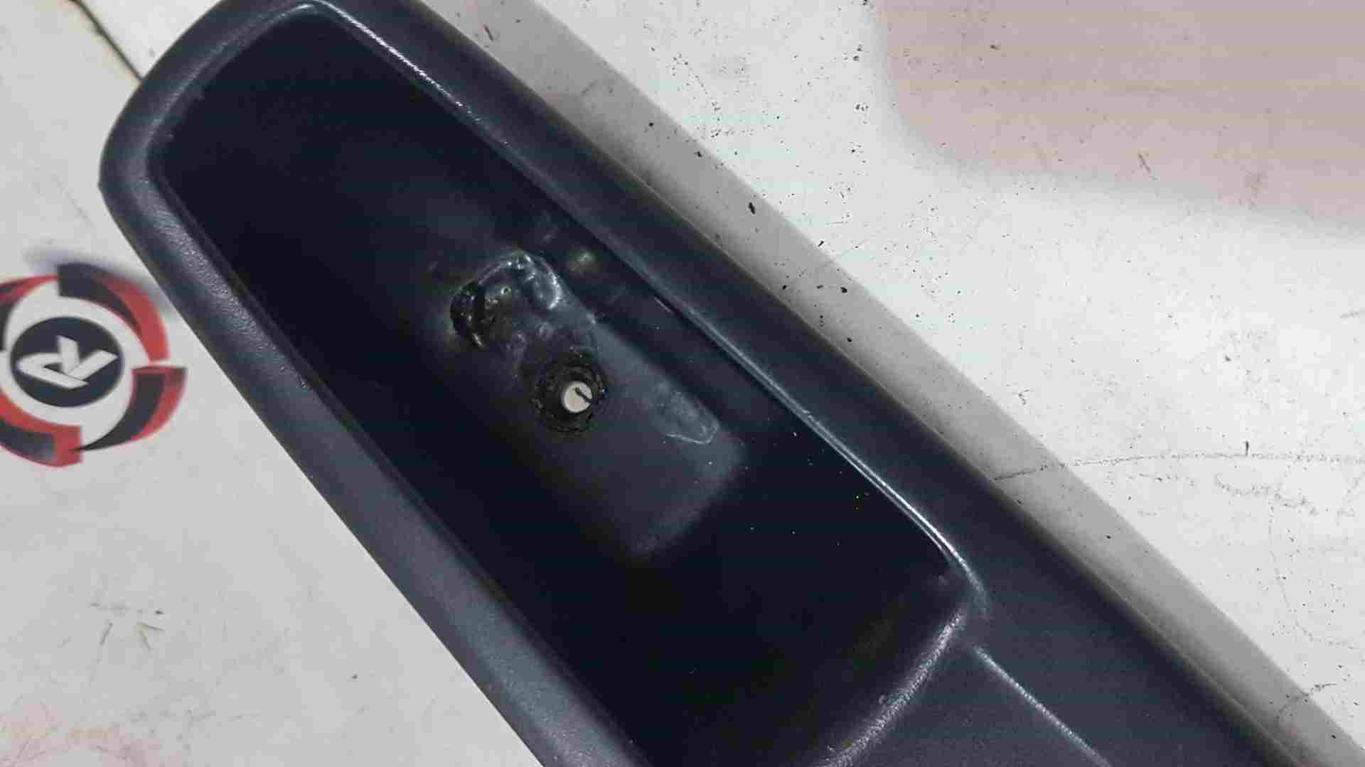 Thumb 2 Renault Megane MK3 2008-2014 Drivers OSF Front Window Switches Panel 809610007R