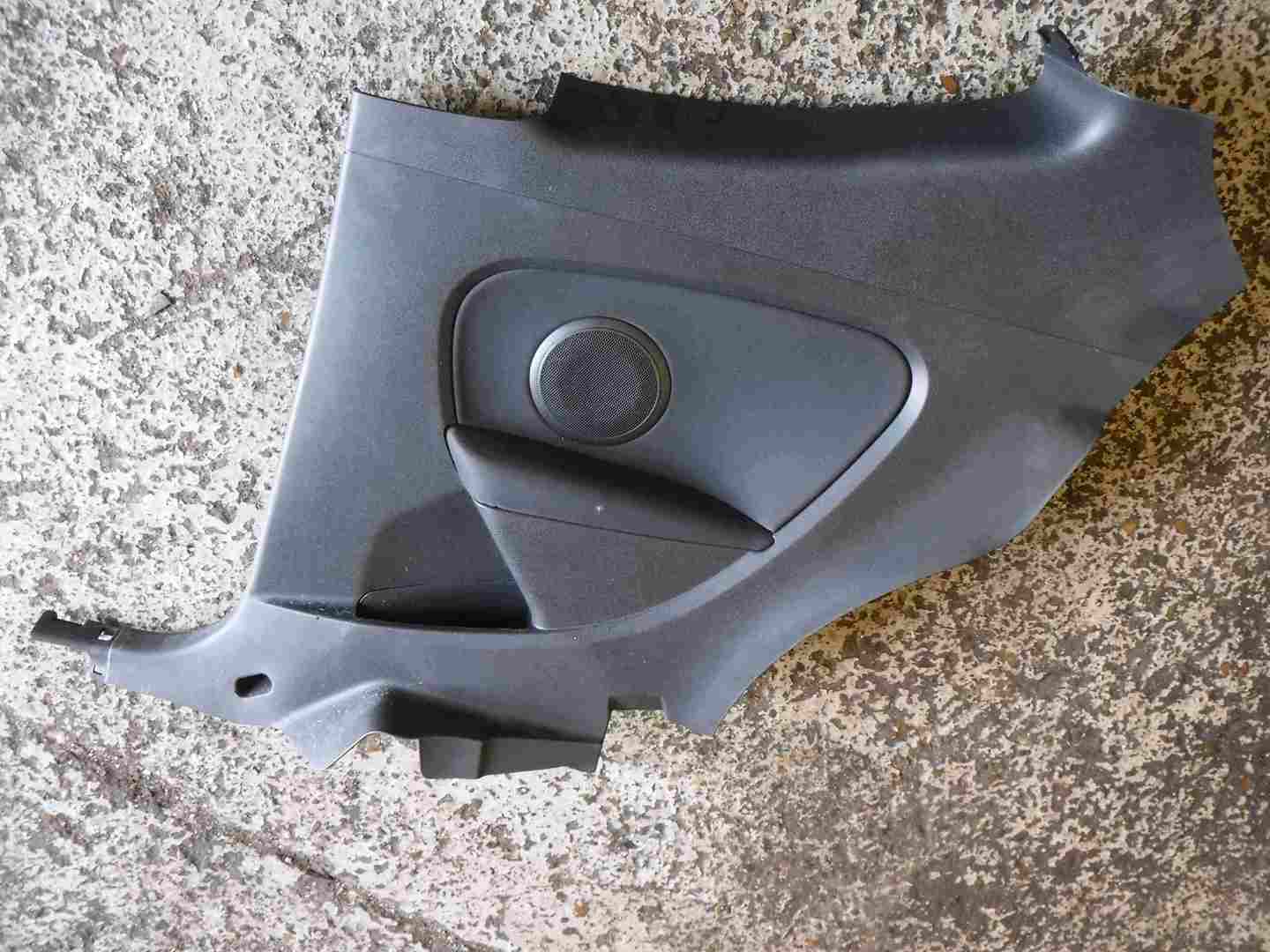 Renault Megane MK3 2008-2014 Drivers OSR Rear Door Card 3dr