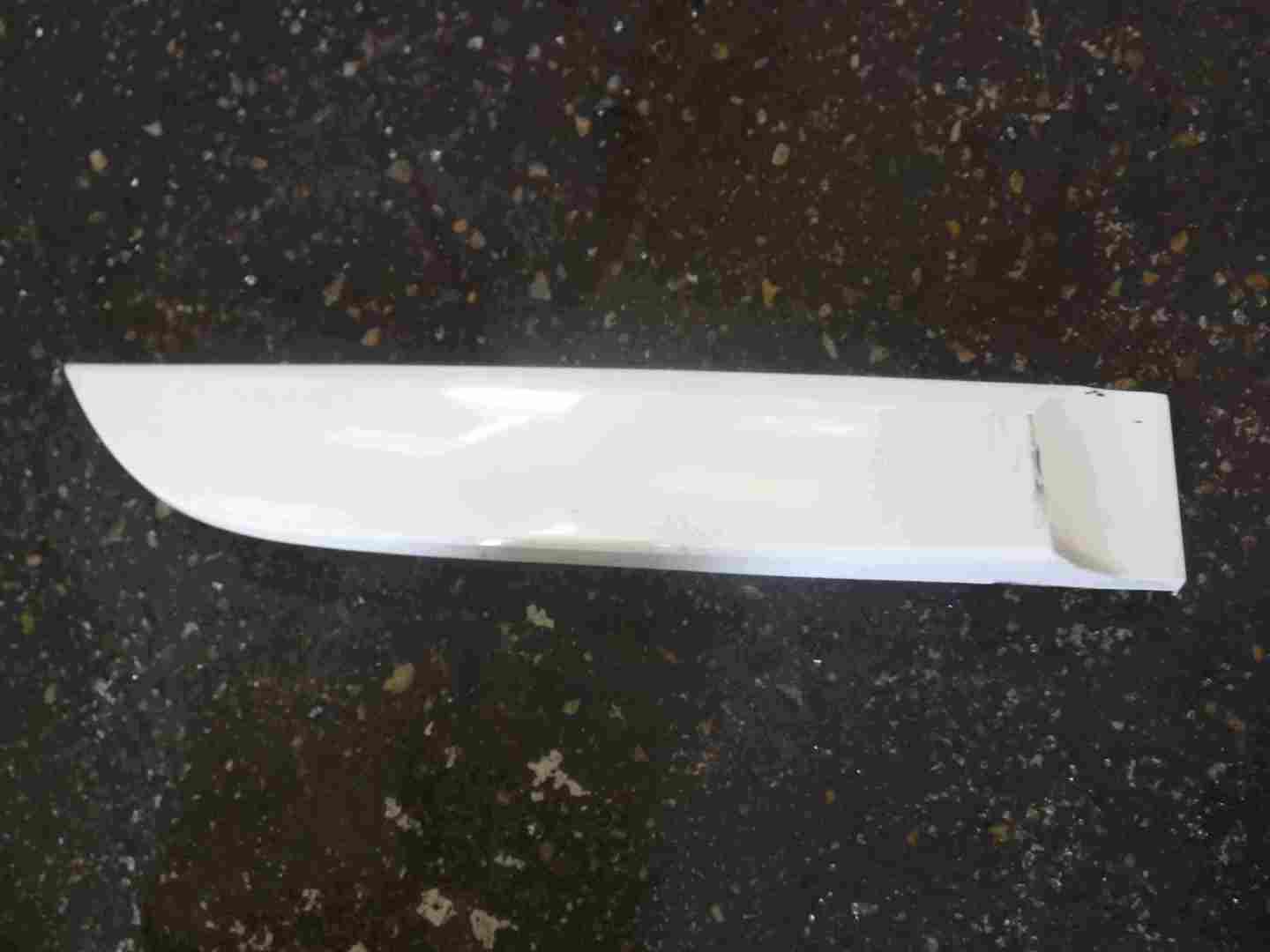 Renault Megane MK3 2008-2014 Drivers OSR Rear Door Moulding Trim White OV369 5dr