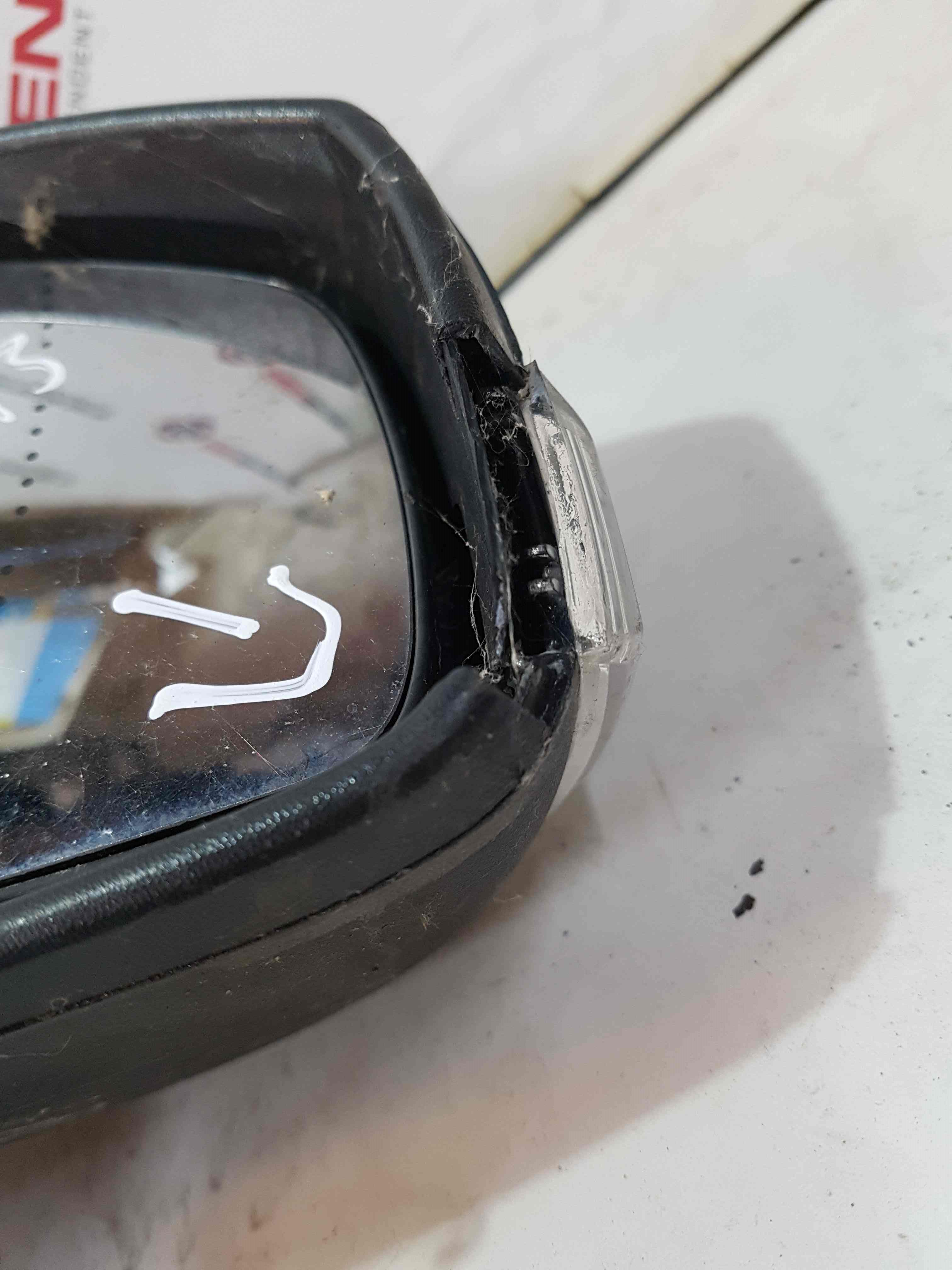 Thumb 5 Renault Megane MK3 2008-2014 Drivers Os Wing Mirror Blue Terpb Damaged