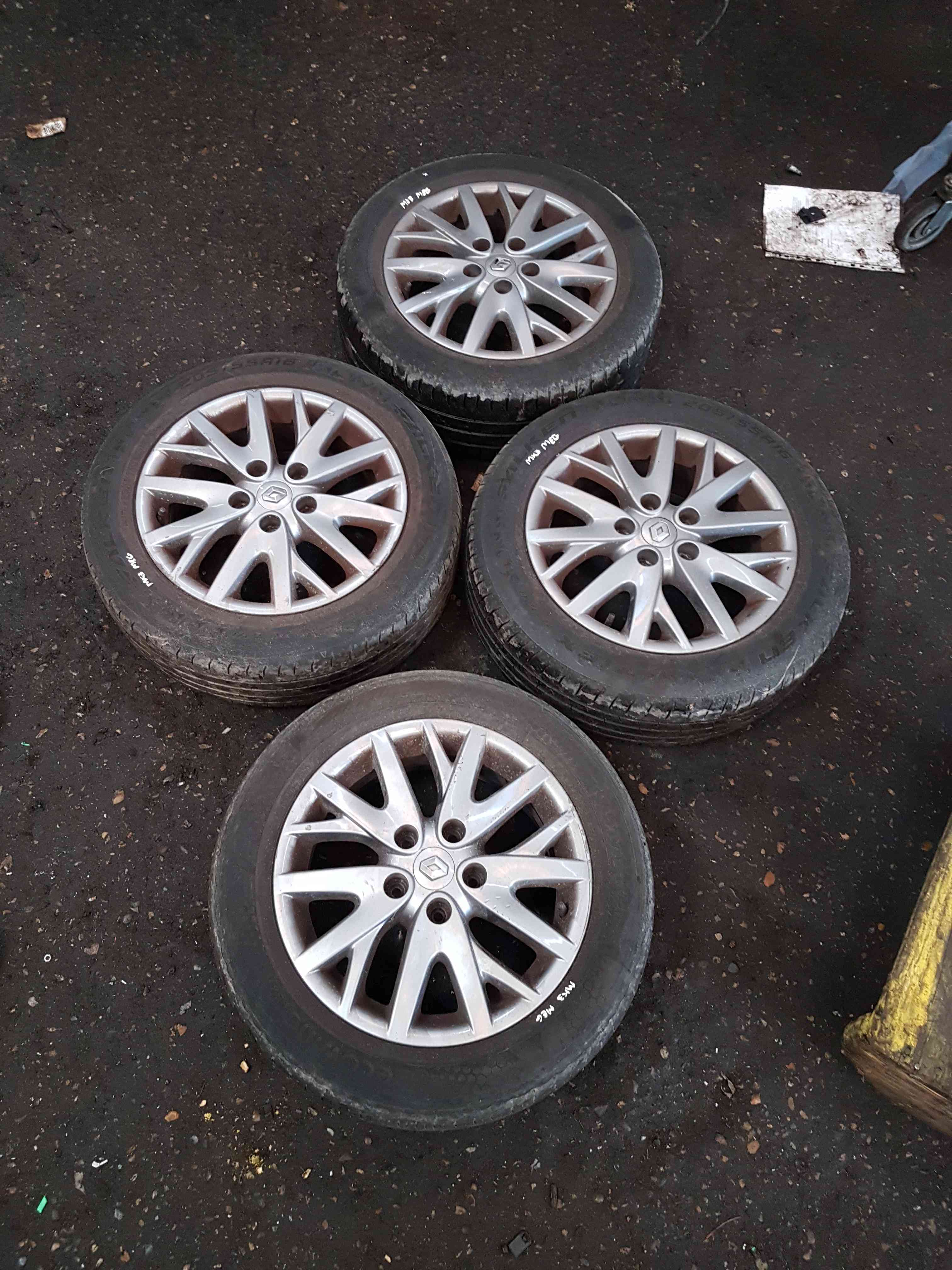 Thumb 2 Renault Megane MK3 2008-2014 Eptius Alloy Wheel SET X4 205 55 16 6Mm 403000606R