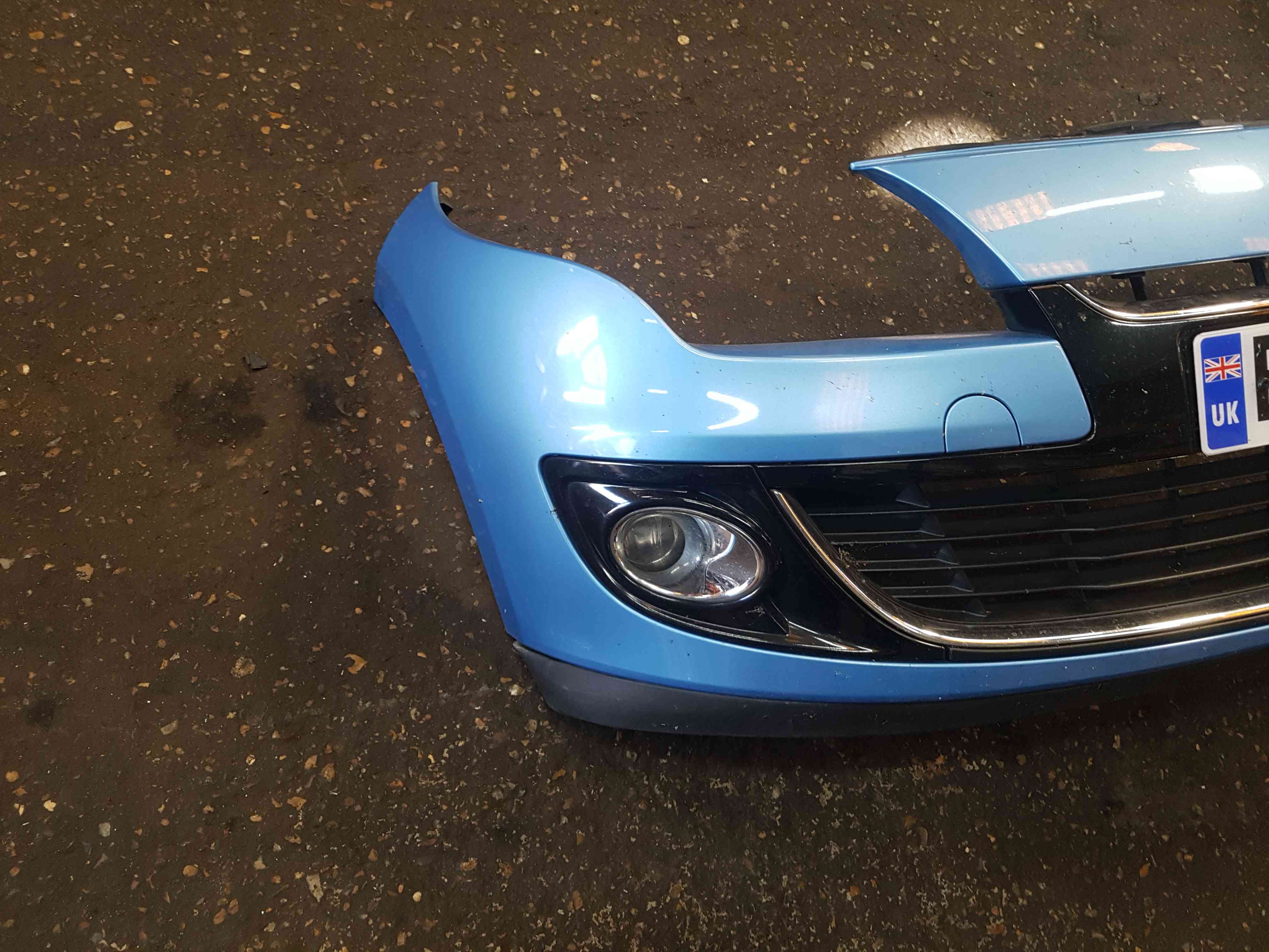 Thumb 5 Renault Megane MK3 2008-2014 Front Bumper Blue Terpb 