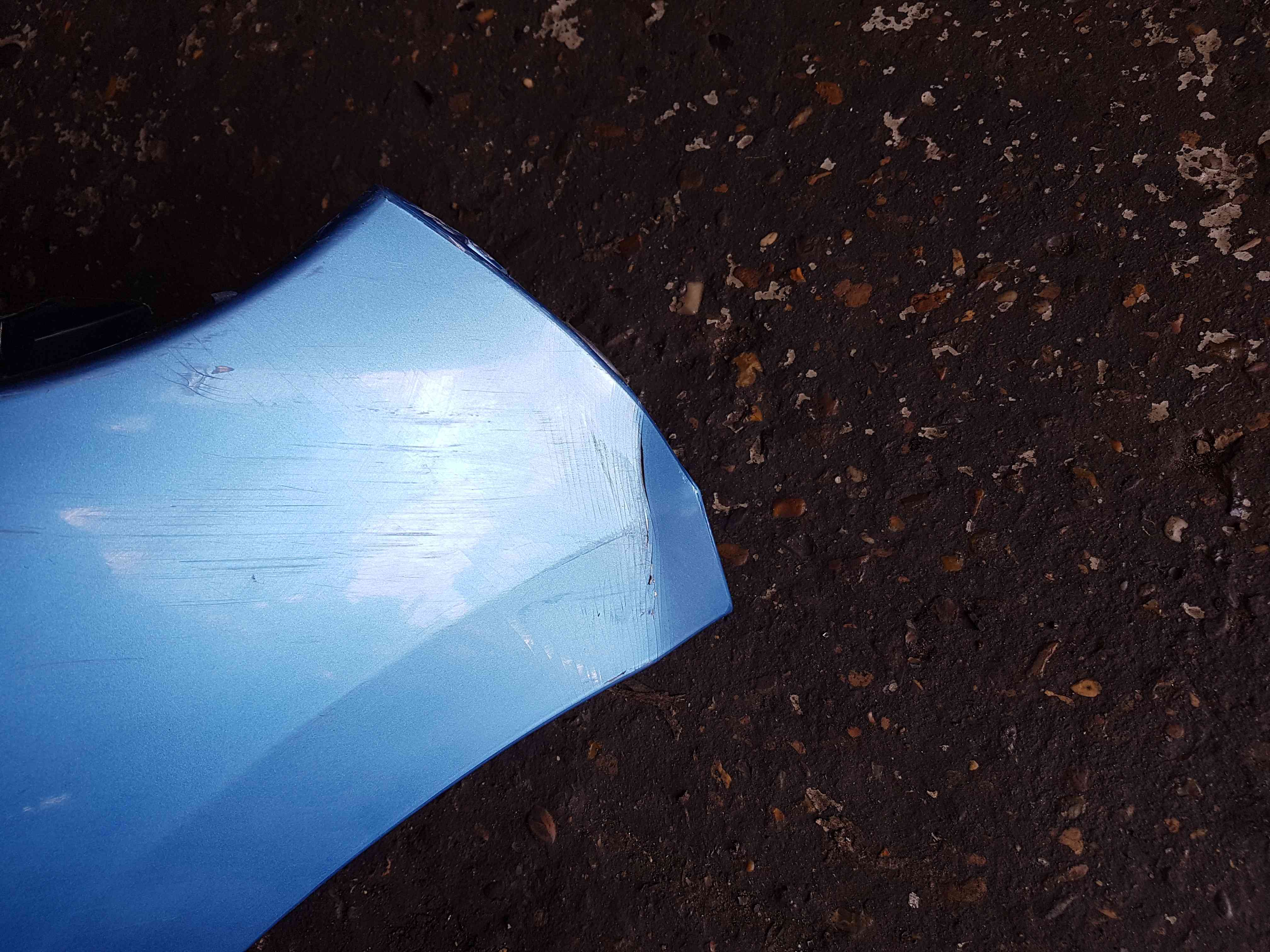 Thumb 12 Renault Megane MK3 2008-2014 Front Bumper Blue Terpb Damaged  
