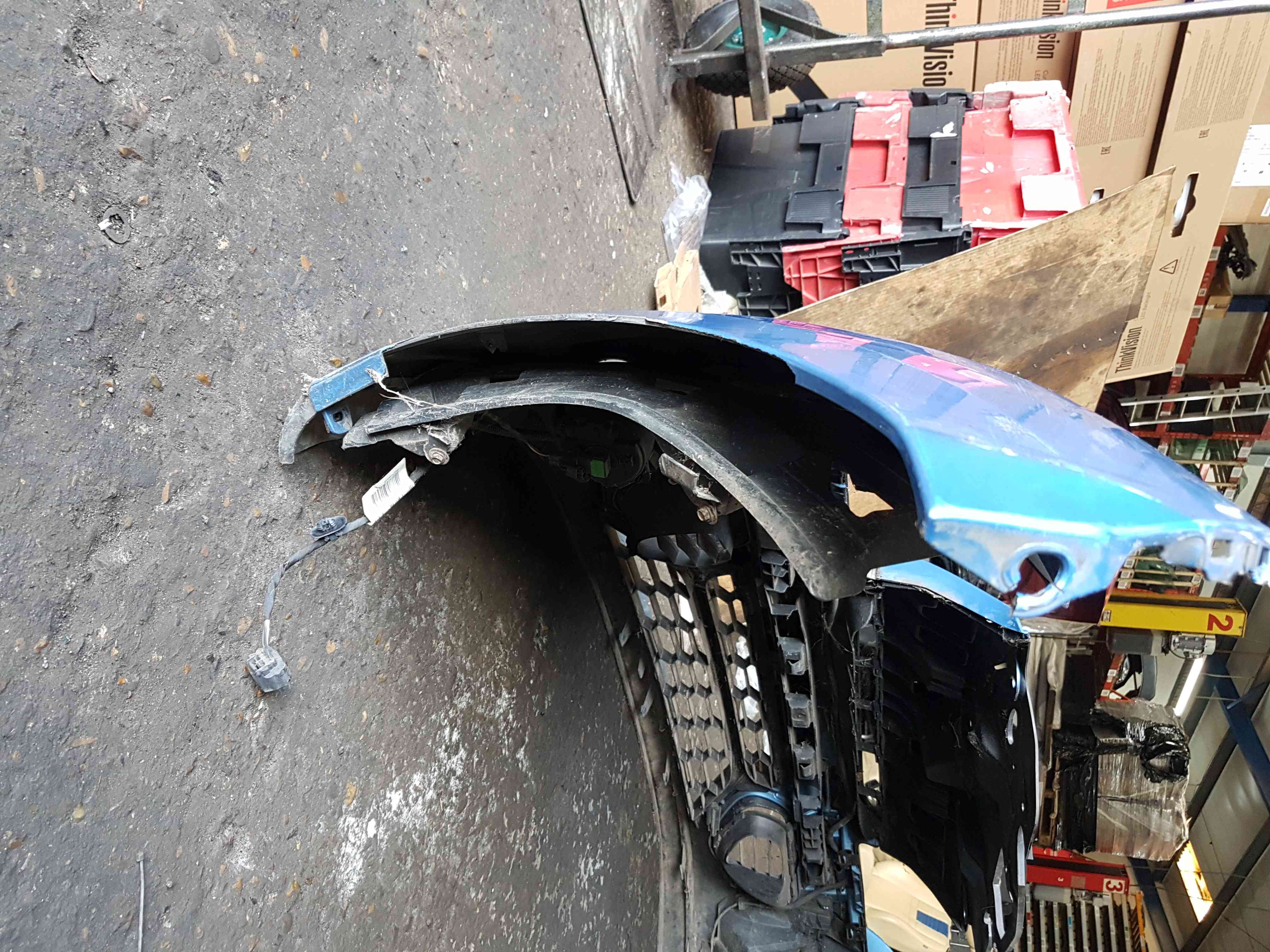 Thumb 15 Renault Megane MK3 2008-2014 Front Bumper Blue Terpb Damaged  