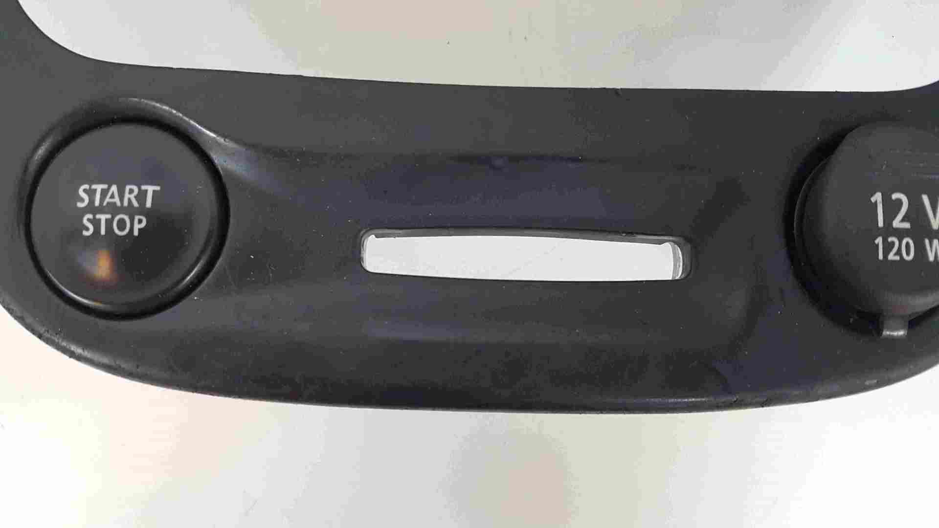 Thumb 2 Renault Megane MK3 2008-2014 Front Centre Dashboard Cd Surround Trim