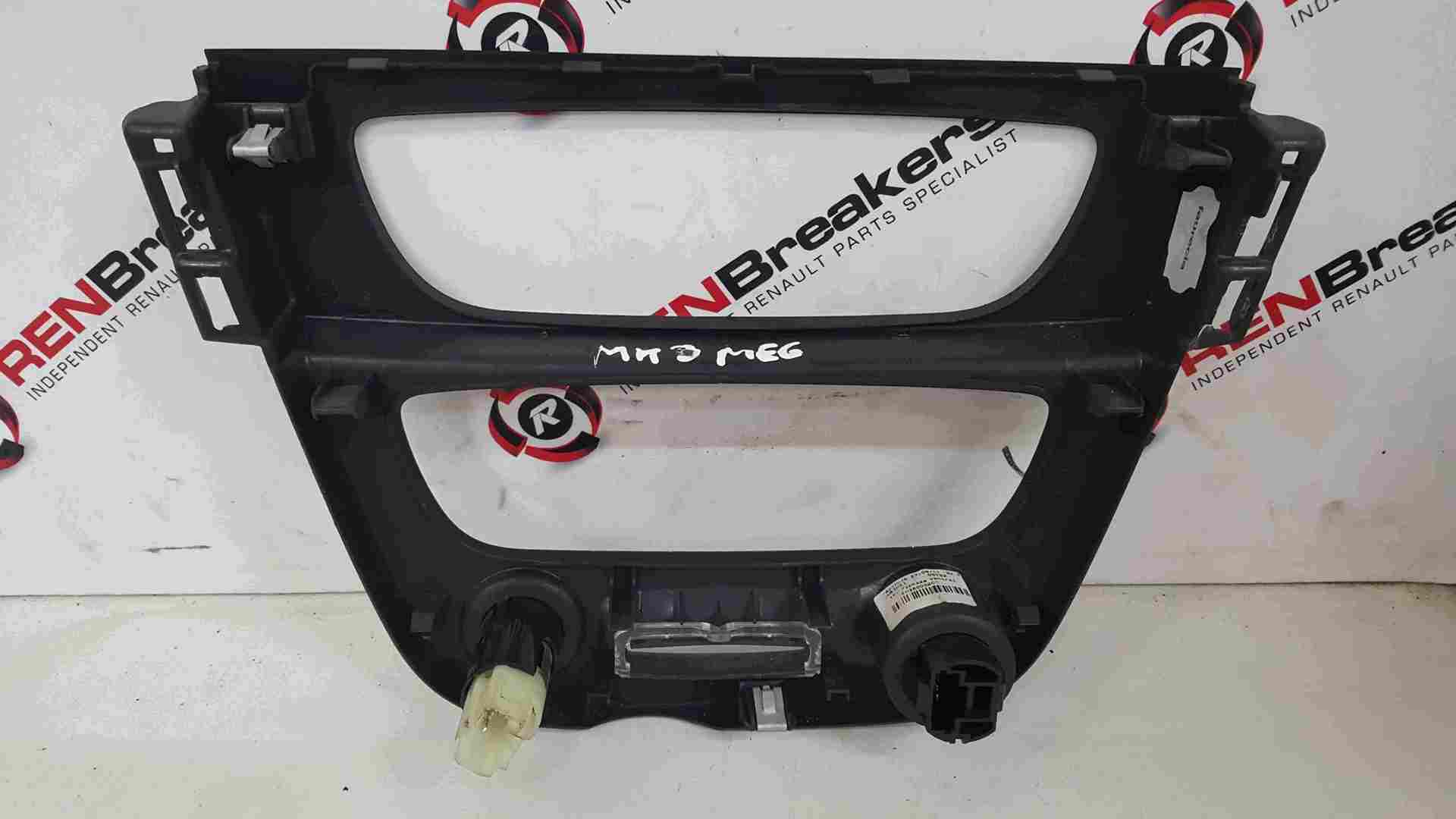 Thumb 3 Renault Megane MK3 2008-2014 Front Centre Dashboard Cd Surround Trim