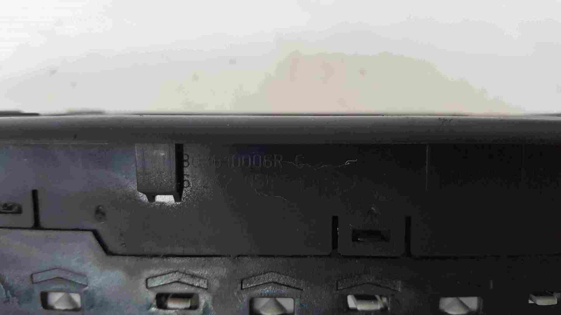 Thumb 3 Renault Megane MK3 2008-2014 Front Window Switches Panel Mirror Adjuster Folding