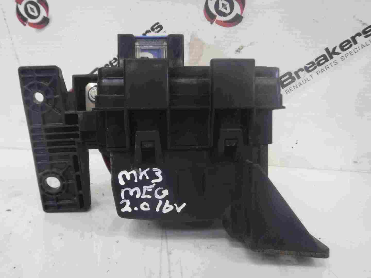 Renault Megane MK3 2008-2014 Fuse Box Engine Bay 243880001R