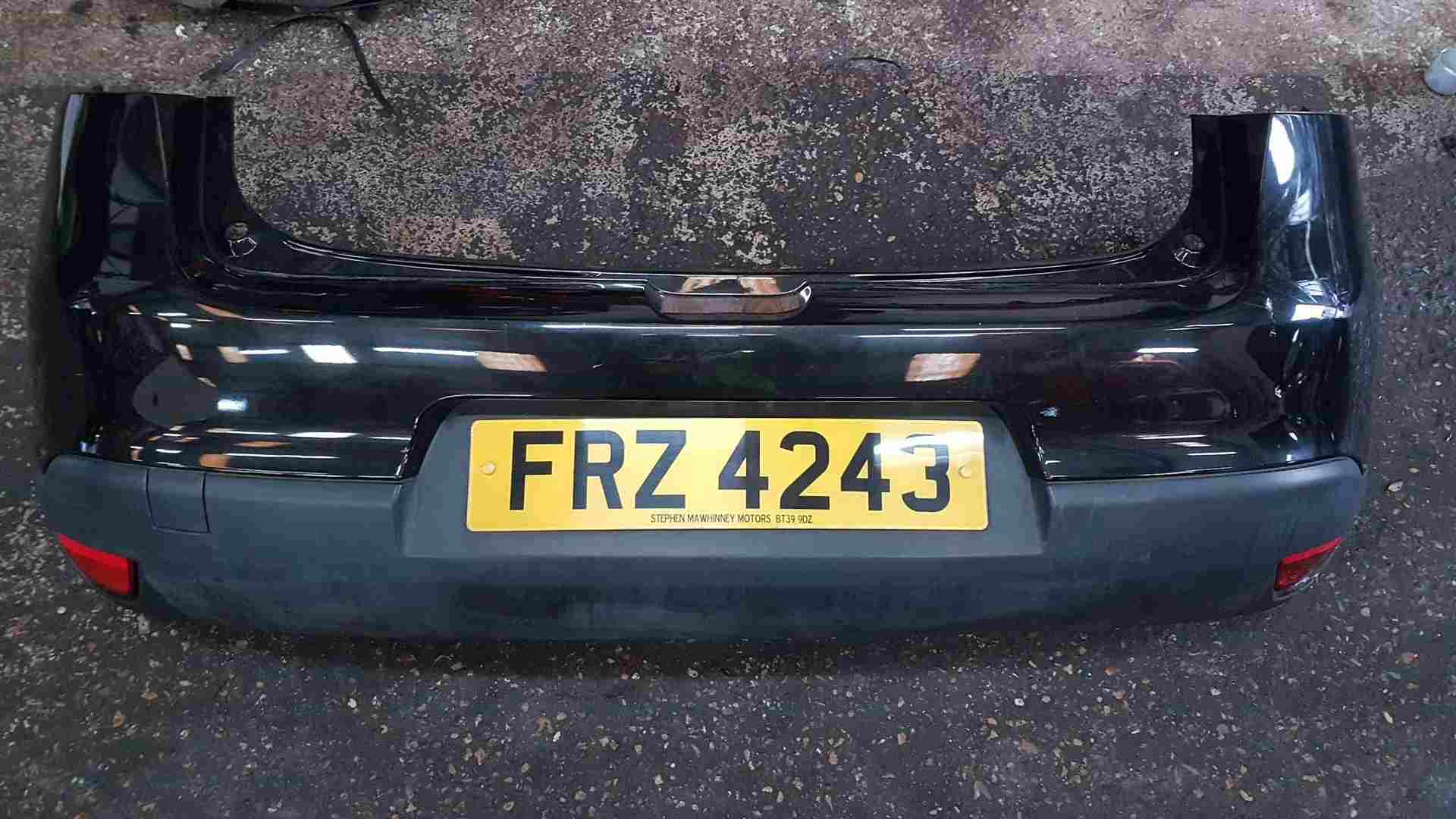 Renault Megane MK3 2008-2014 Hatchback Rear Bumper Black 676