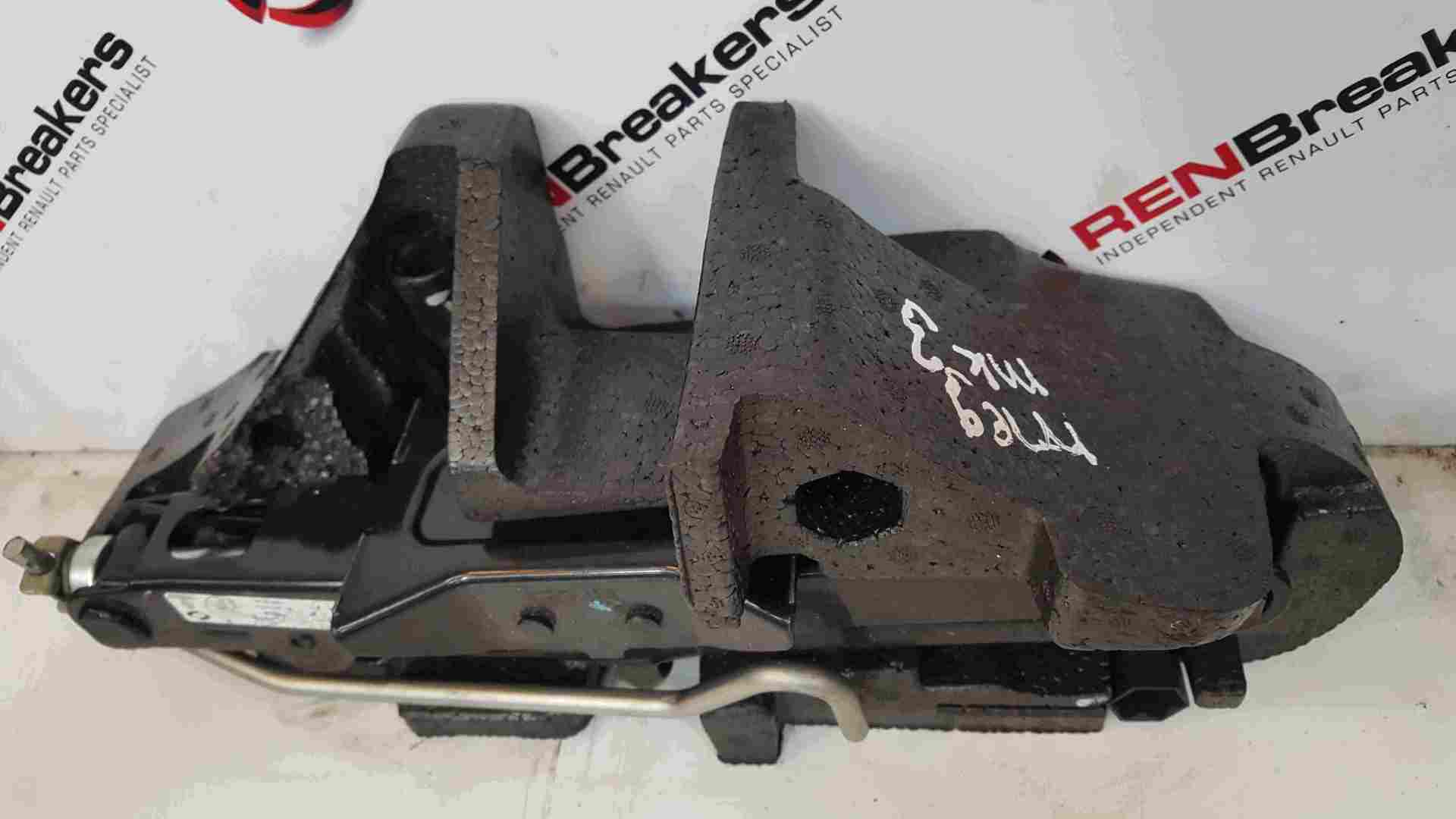 Thumb 4 Renault Megane MK3 2008-2014 Jack Set 995040069R