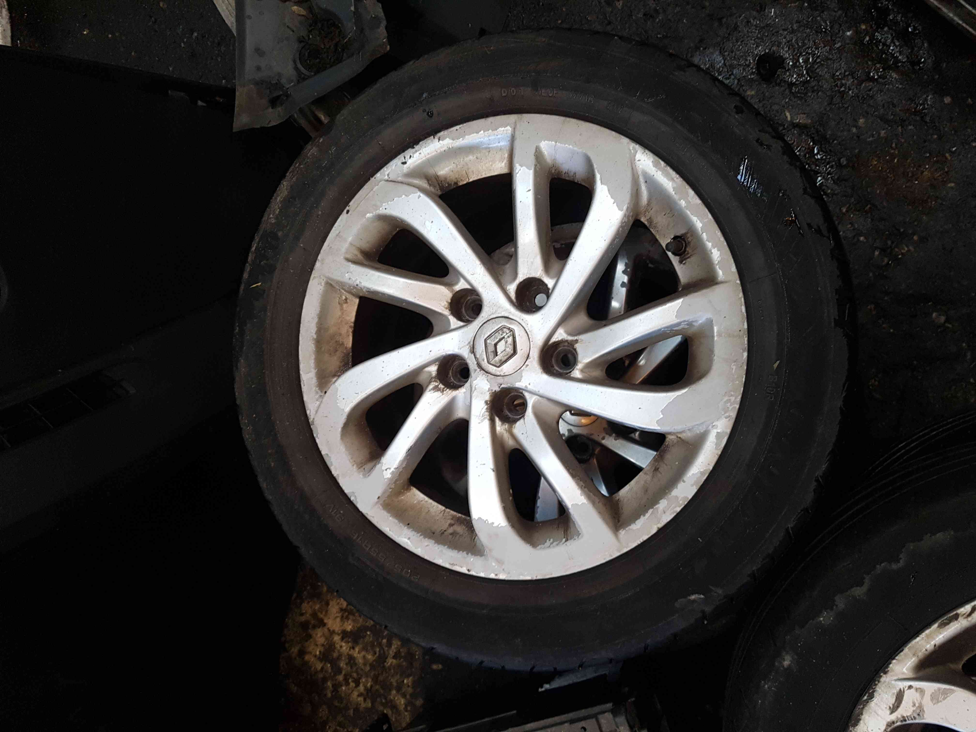 Thumb 2 Renault Megane MK3 2008-2014 Kaleido Alloy Wheel + Tyre 205 55 16 Inch 5Mm 3/5