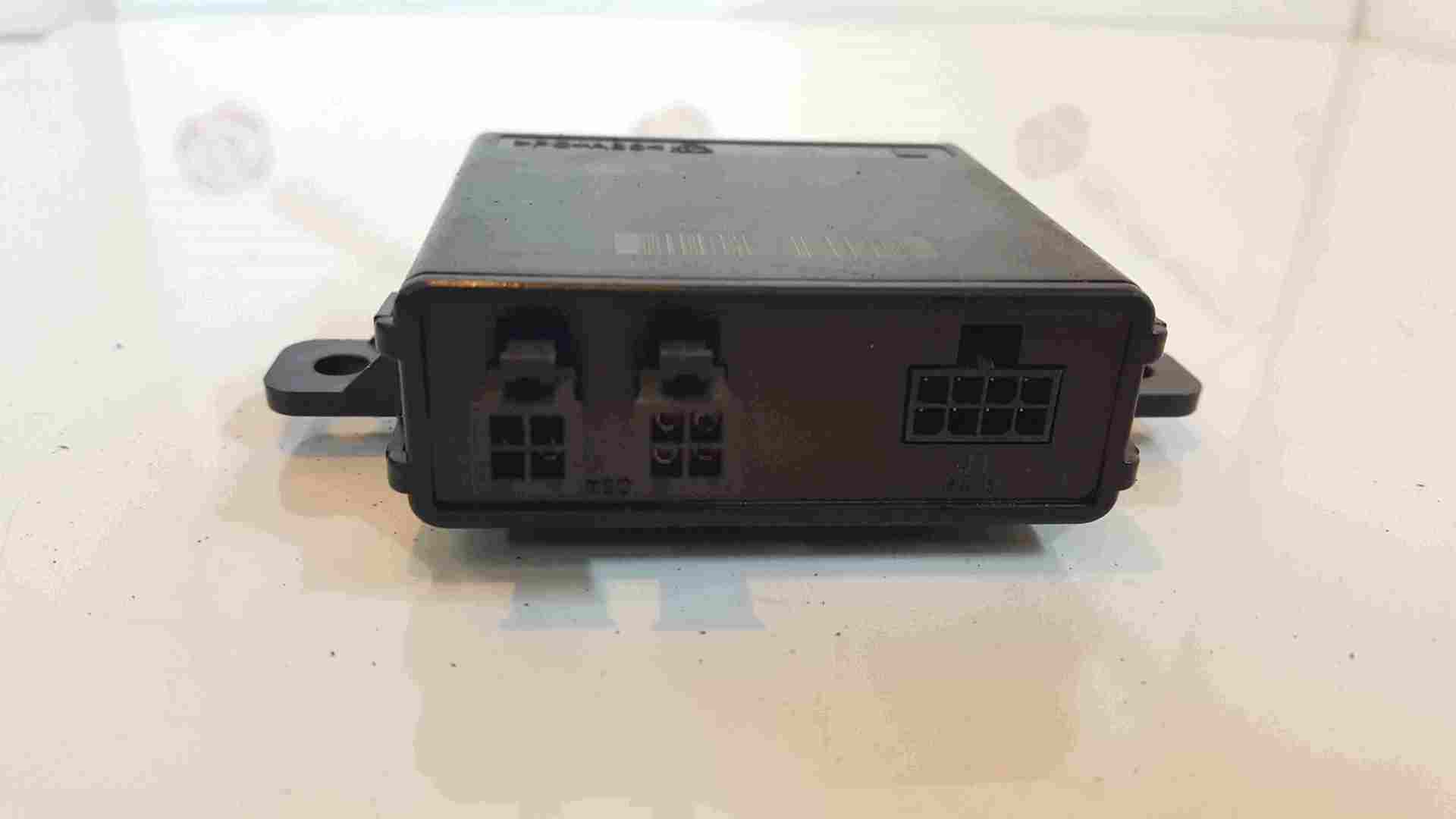 Thumb 3 Renault Megane MK3 2008-2014 Parking Aid Sensor Module Computer 4M0294ACA
