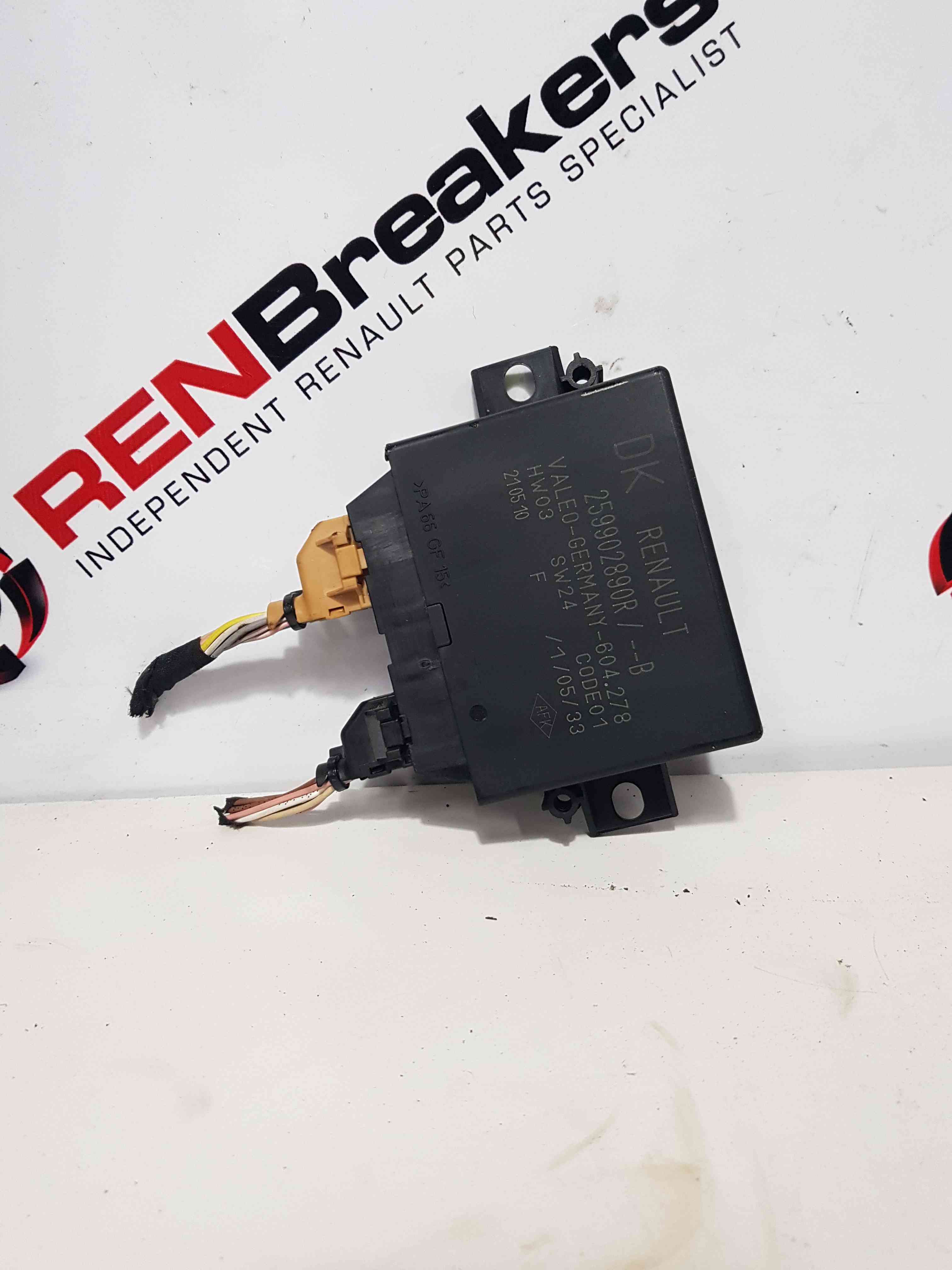 Thumb 6 Renault Megane MK3 2008-2014 Parking Sensor Module Computer 259902890R