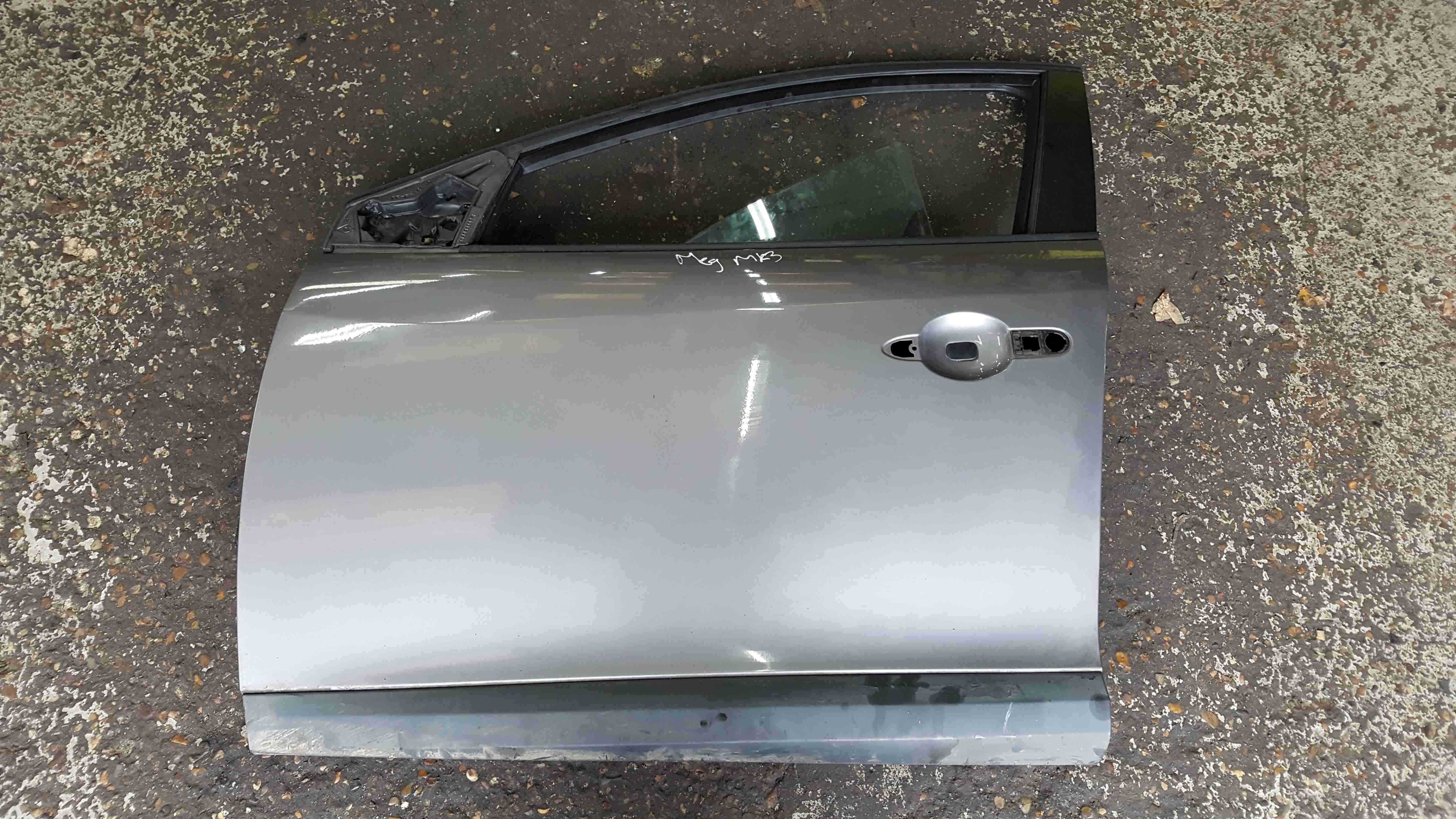 Renault Megane MK3 2008-2014 Passenger NSF Front Door Grey TEKNG 5dr