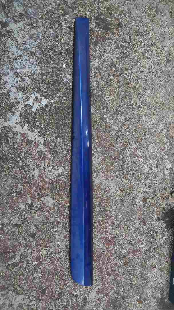 Thumb 2 Renault Megane MK3 2008-2014 Passenger NSF Front Door Moulding Trim 3dr Blue RNA