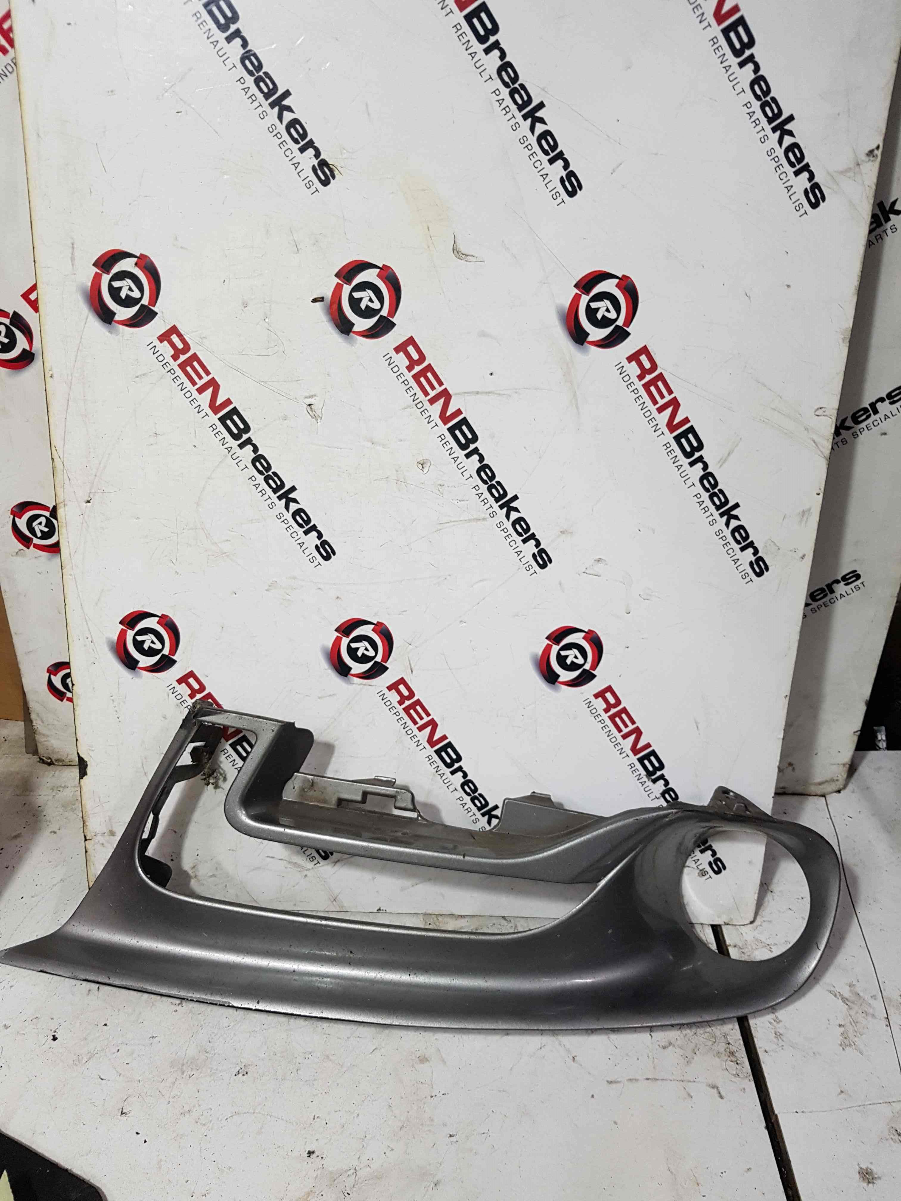 Thumb 2 Renault Megane MK3 2008-2014 Passenger NSF Front FOG Surround Trim Silver Grey