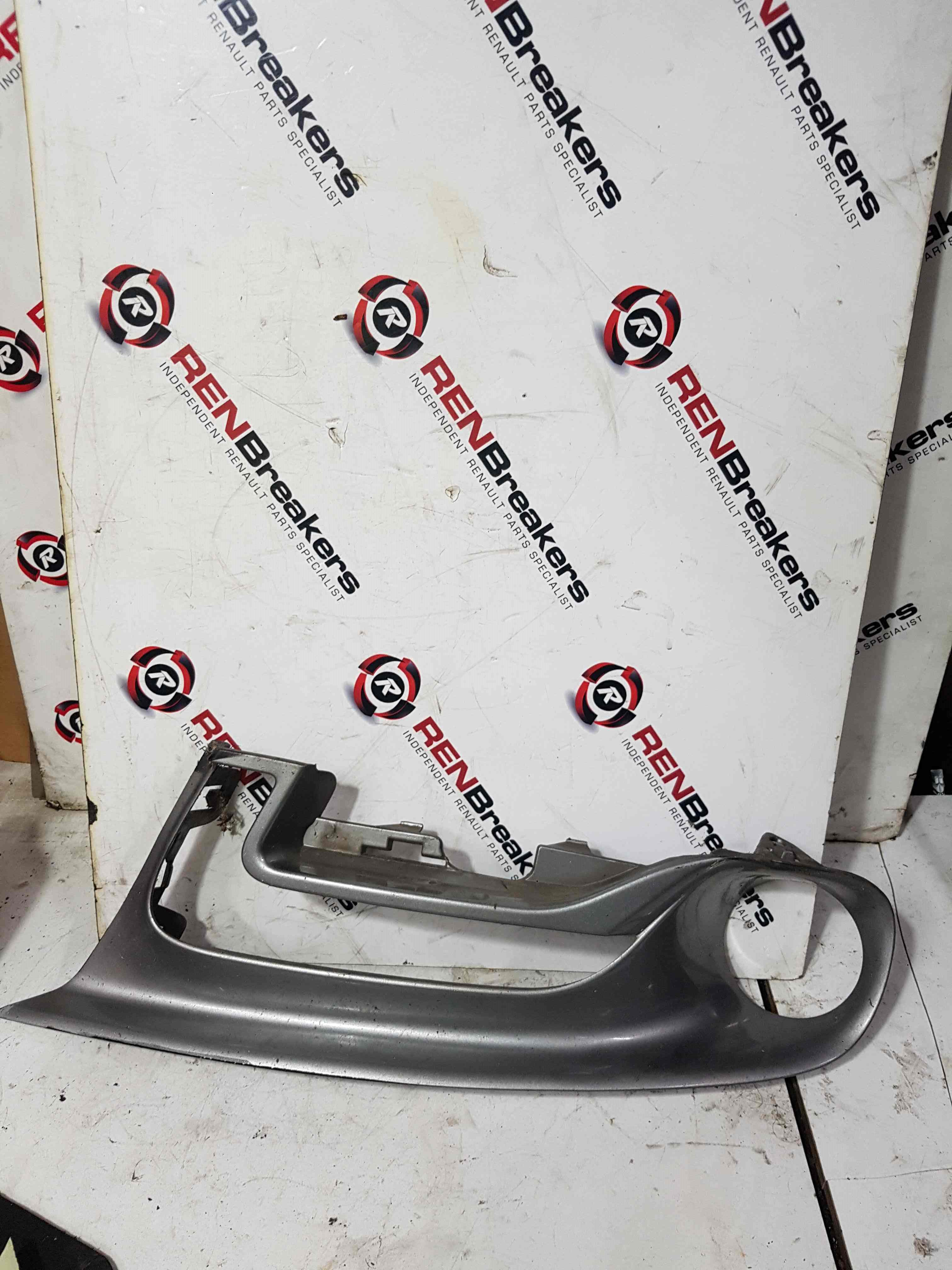 Renault Megane MK3 2008-2014 Passenger NSF Front FOG Surround Trim Silver Grey