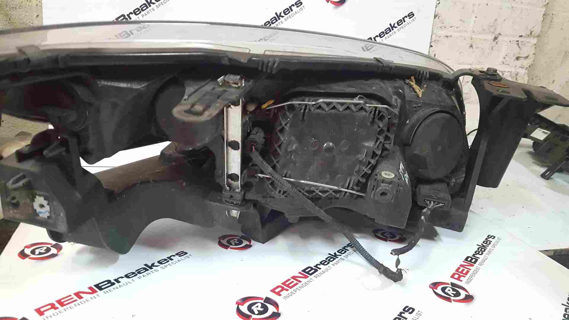 Thumb 4 Renault Megane MK3 2010-2016 Passenger NSF Front Headlight With DRL 260601778R