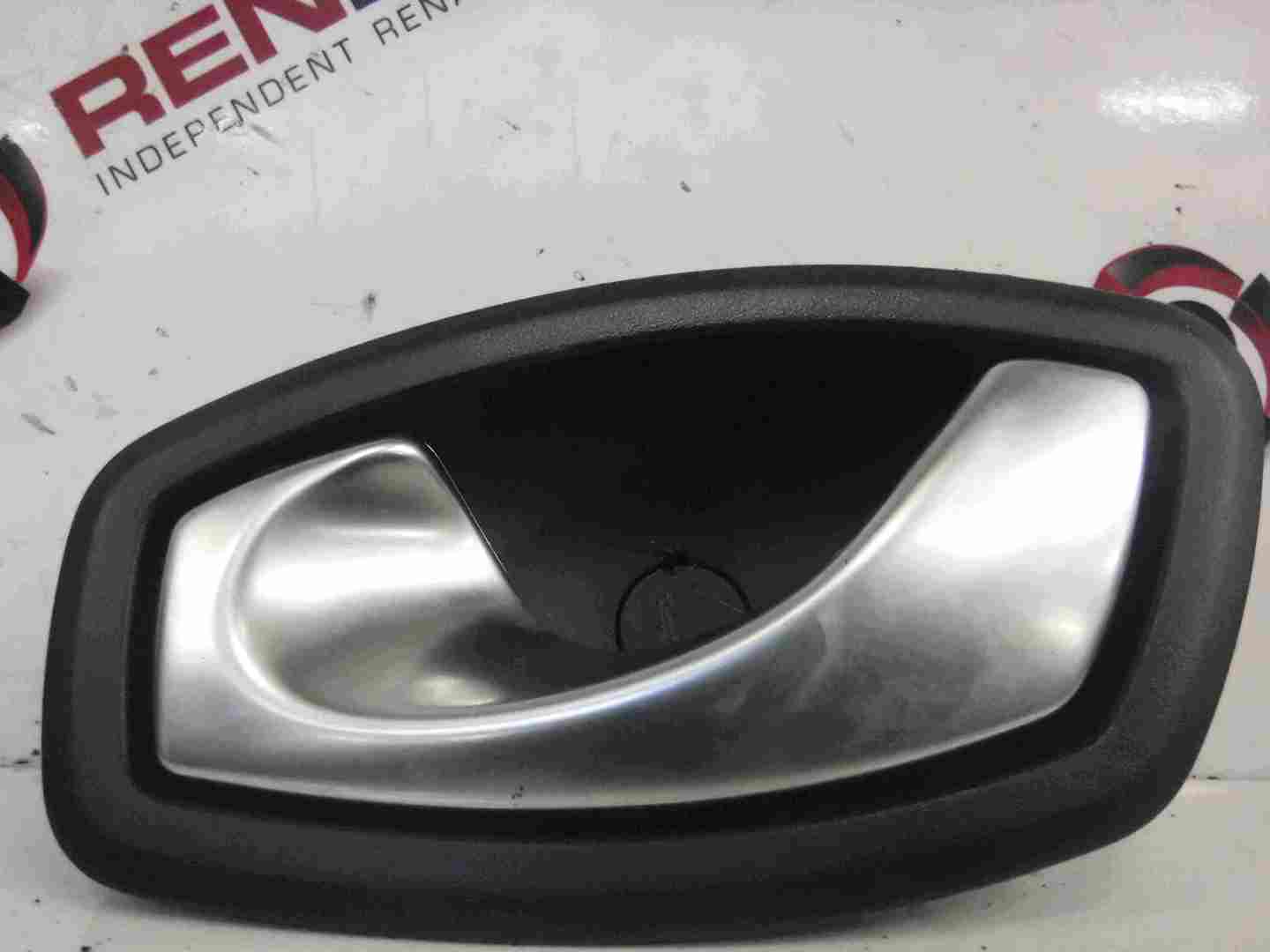 Renault Megane MK3 2008-2014 Passenger NSF Front Interior Door Handle Silver