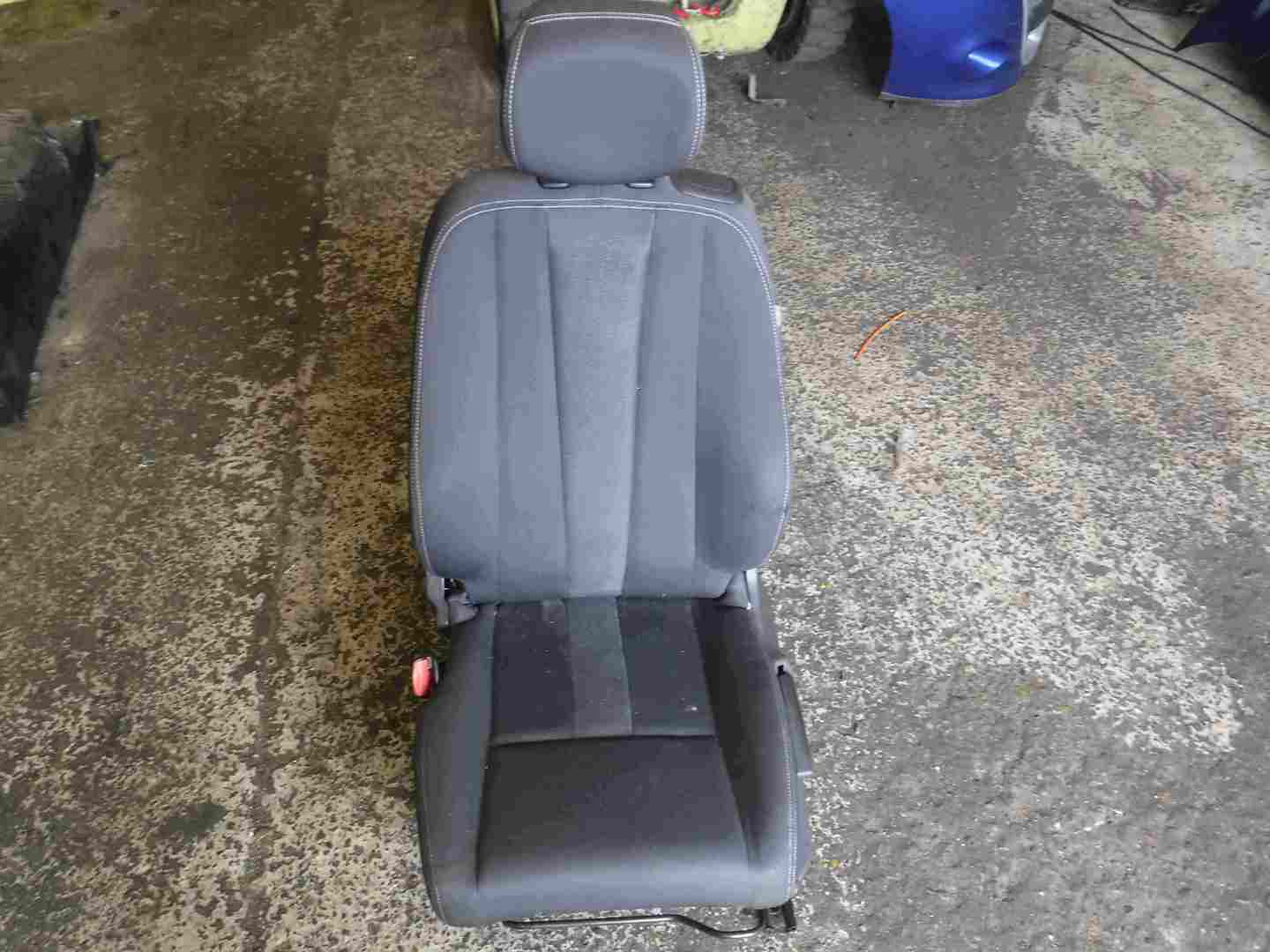 Renault Megane MK3 2008-2014 Passenger NSF Front Seat Chair 3dr