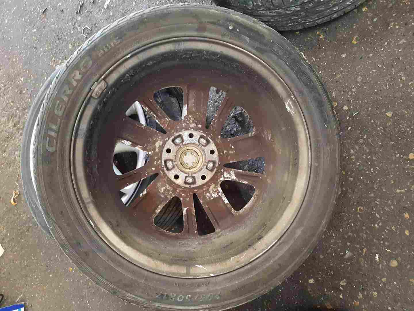 Thumb 3 Renault Megane MK3 2008-2014 Pragna Alloy Wheel 17Inch 403001189R 3/5