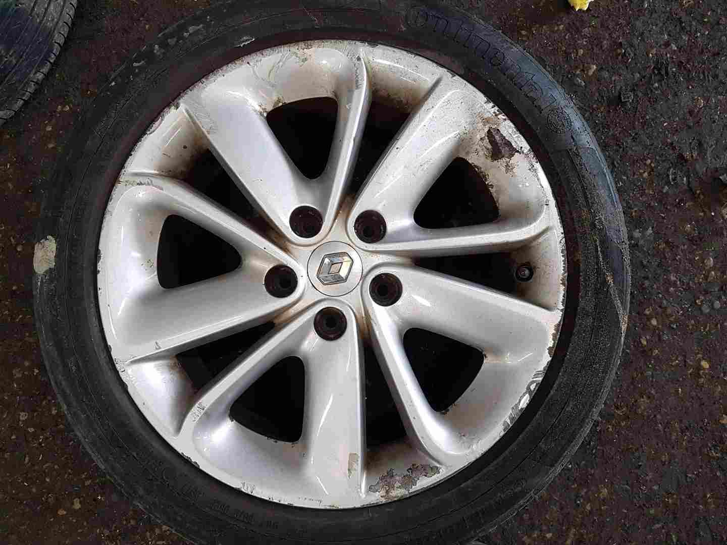 Thumb 5 Renault Megane MK3 2008-2014 Pragna Alloy Wheel 17Inch 403001189R 3/5