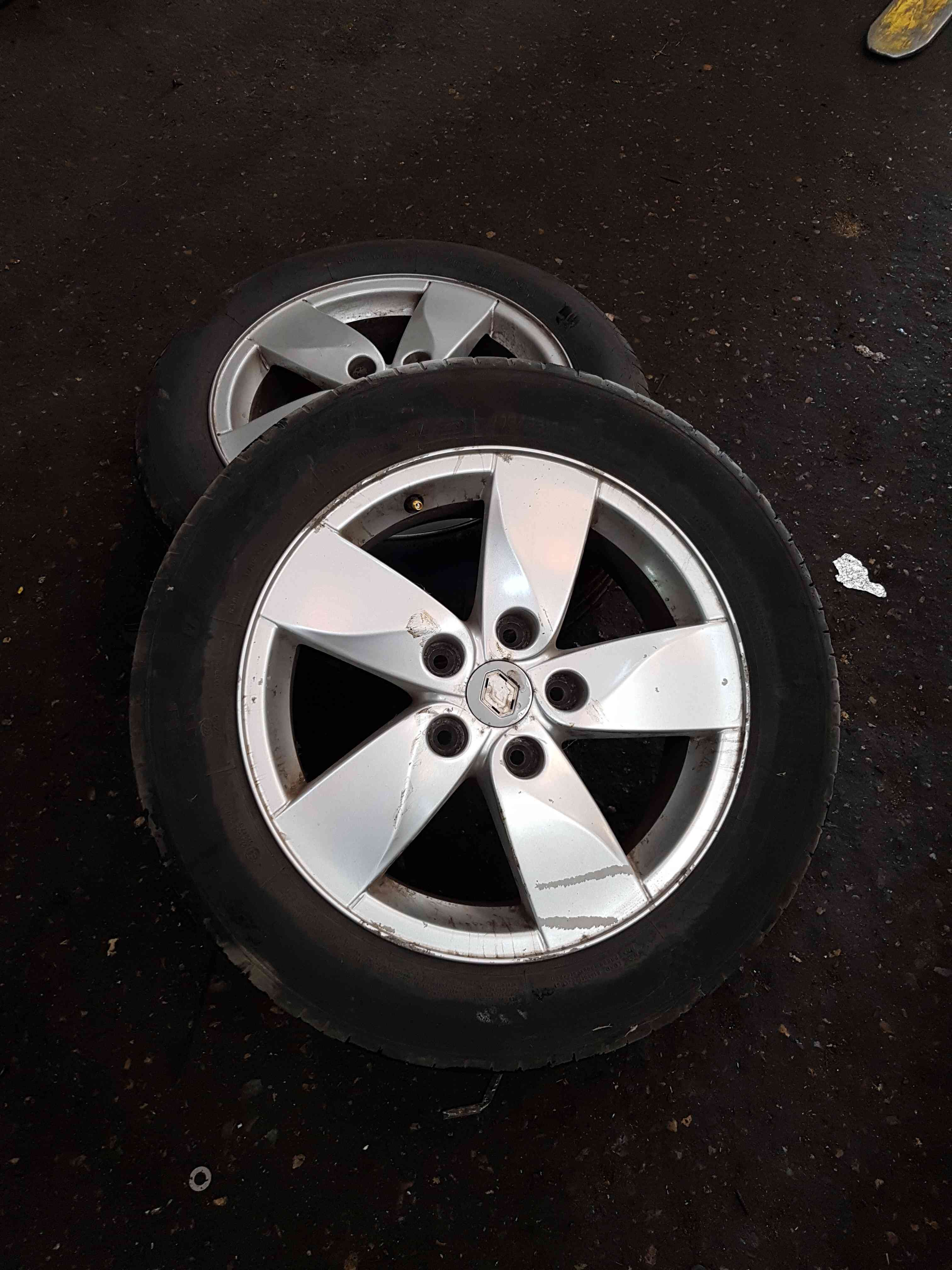 Thumb 11 Renault Megane MK3 2008-2014 Proteus Alloy Wheel + Tyre 205 60 16 3Mm 3/5
