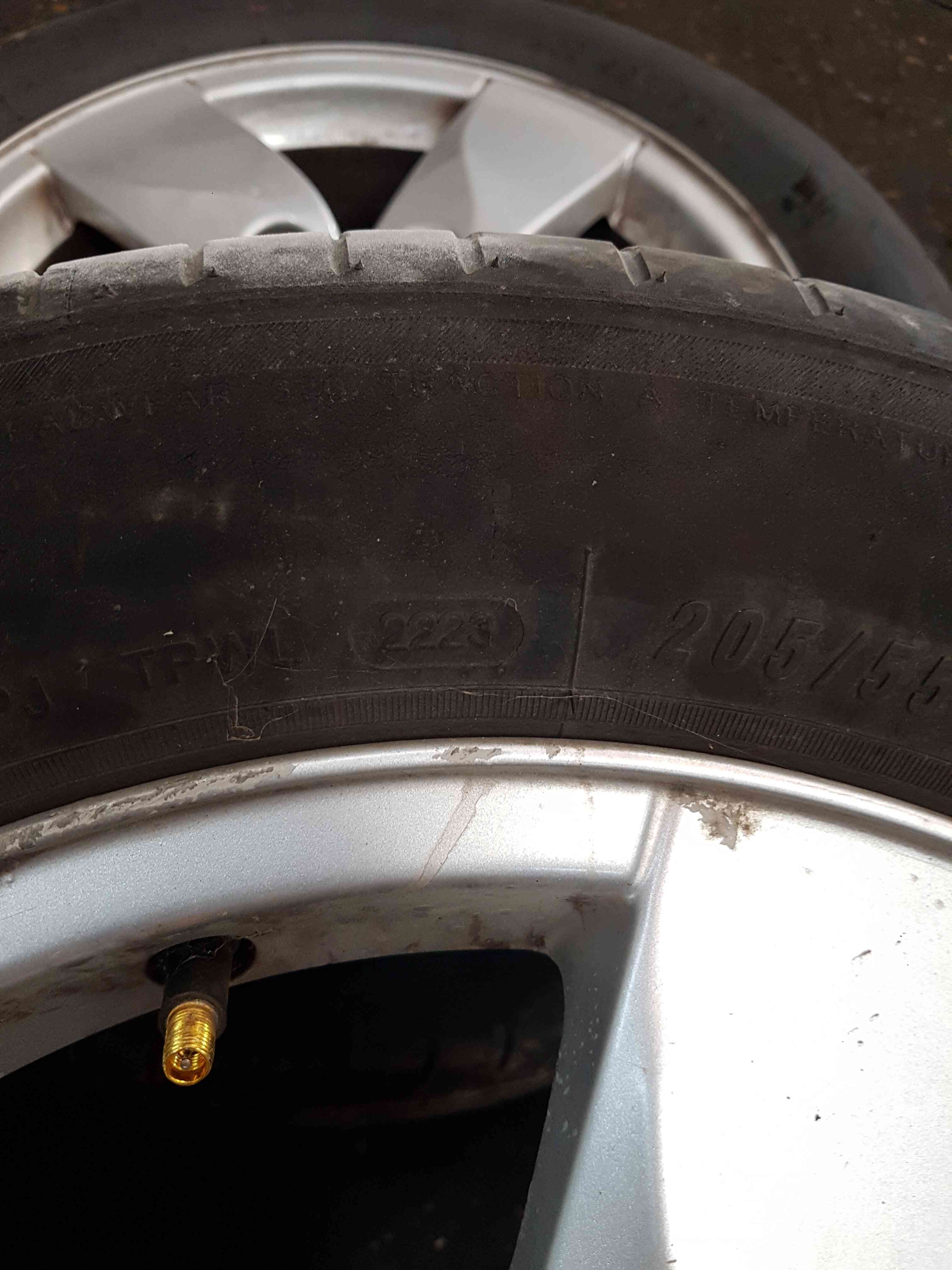 Thumb 7 Renault Megane MK3 2008-2014 Proteus Alloy Wheel + Tyre 205 60 16 3Mm 3/5