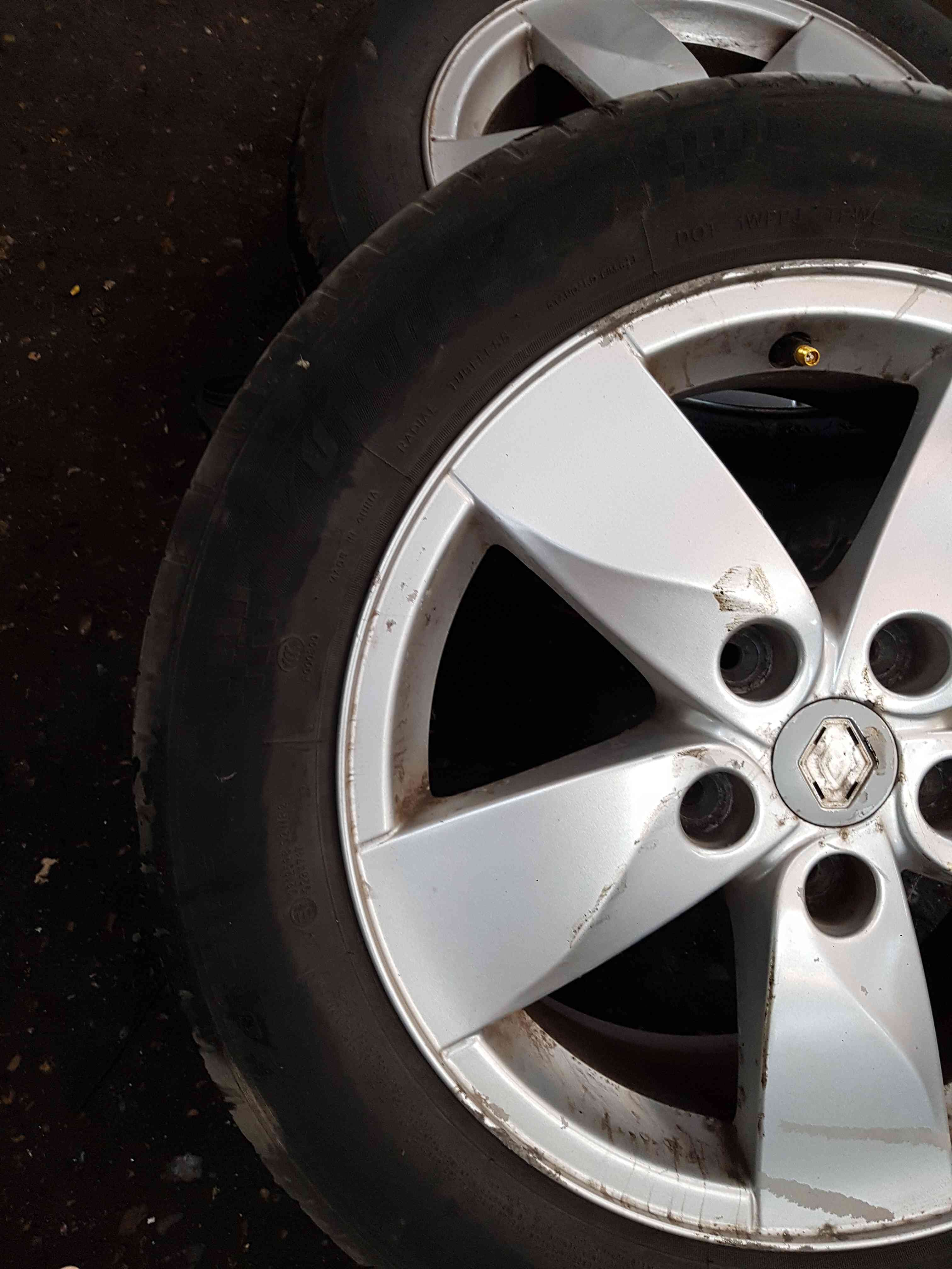 Thumb 8 Renault Megane MK3 2008-2014 Proteus Alloy Wheel + Tyre 205 60 16 3Mm 3/5
