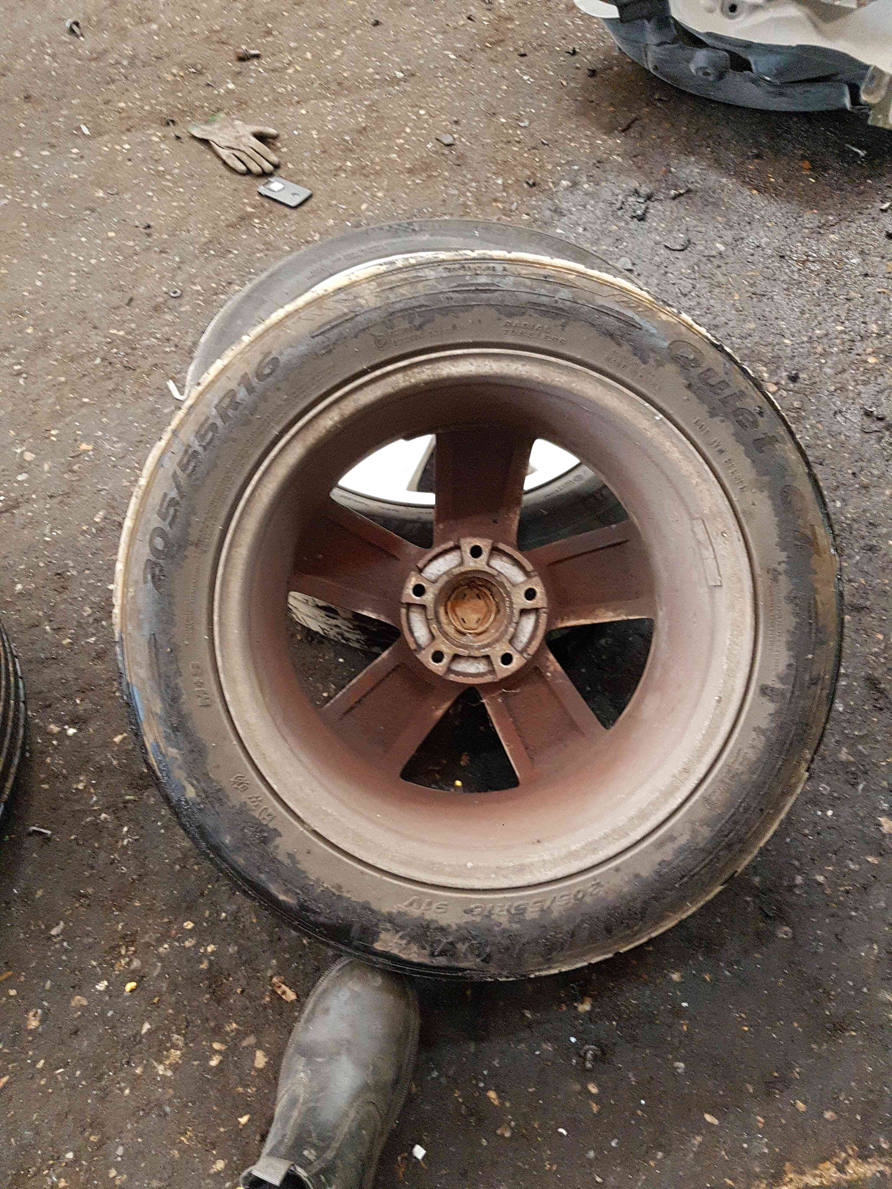 Thumb 6 Renault Megane MK3 2008-2014 Proteus Alloy Wheel + Tyre 205 60 16 4Mm 3/5