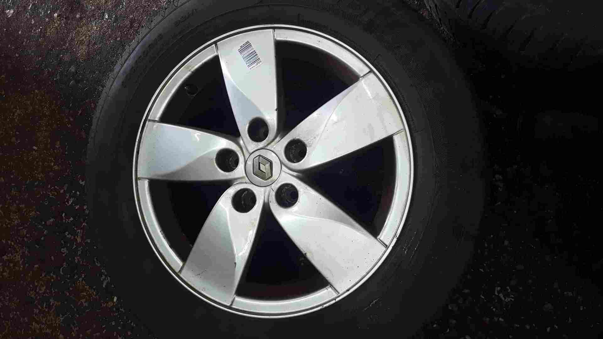 Renault Megane MK3 2008-2014 Proteus Alloy Wheel + Tyre 205 60 16 5mm 403000064R