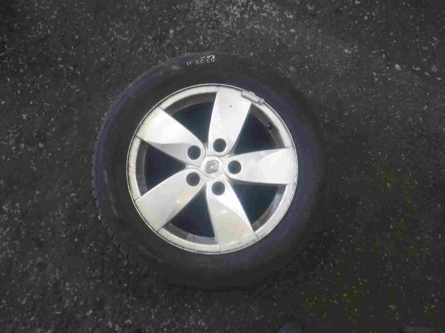 Renault Megane MK3 2008-2014 Proteus Alloy Wheel + Tyre 205 60 16 5mm