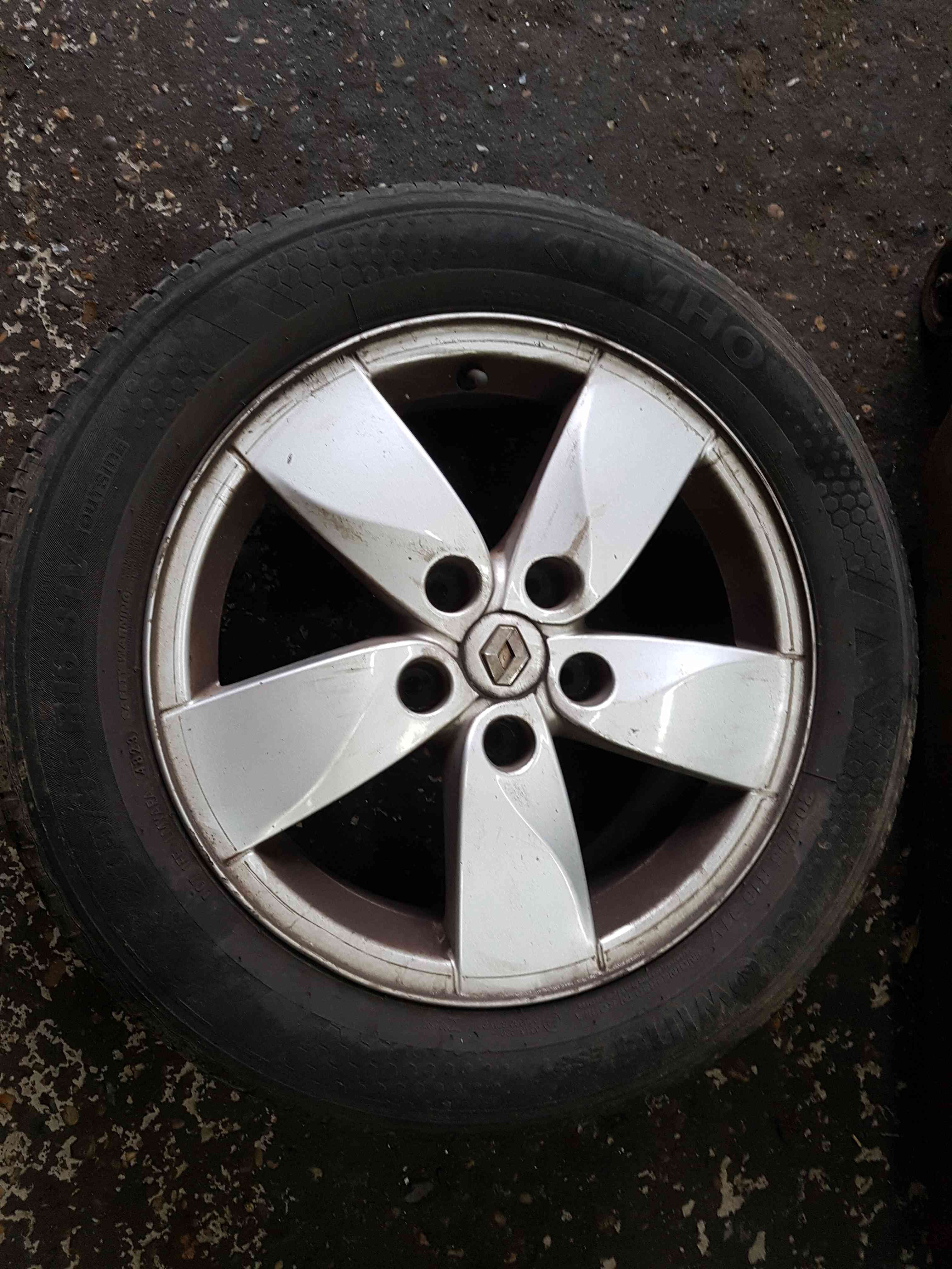 Thumb 3 Renault Megane MK3 2008-2014 Proteus Alloy Wheel 16Inch 3/5