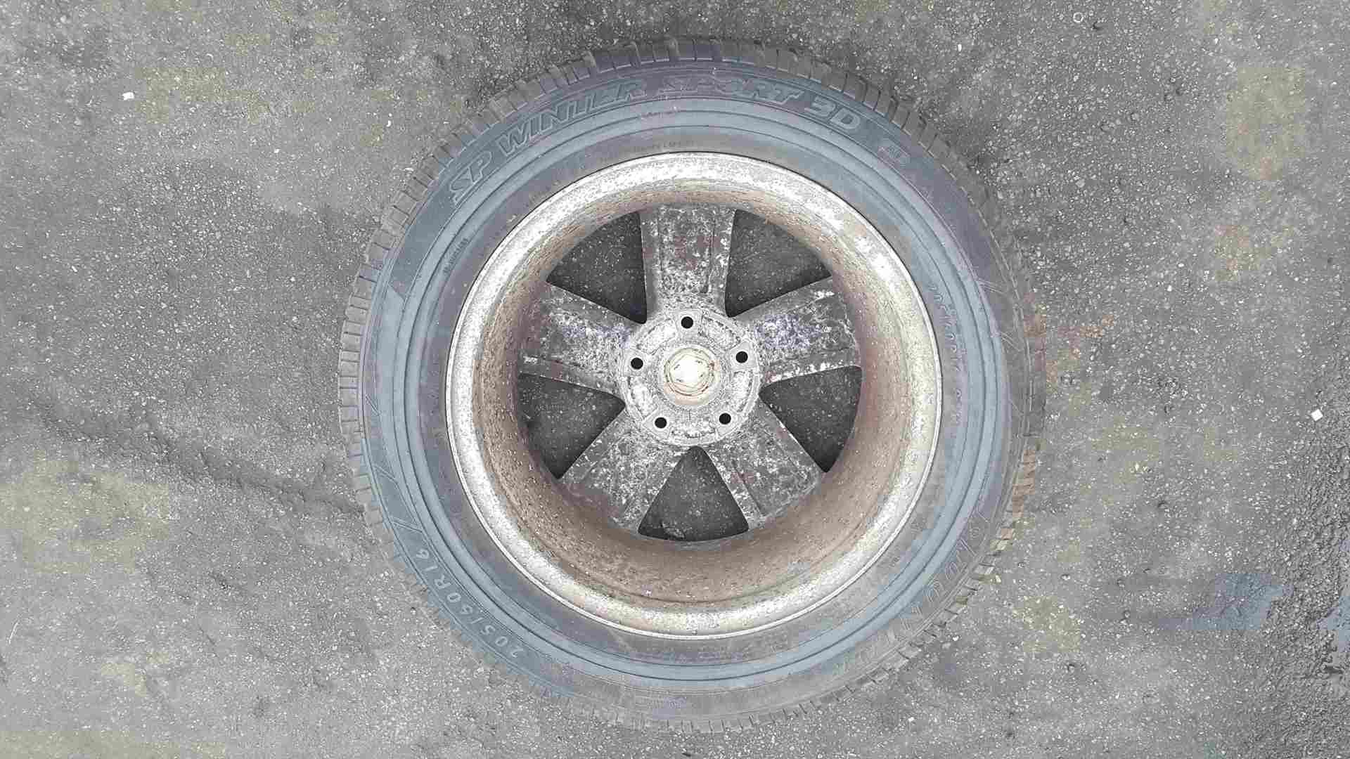 Thumb 2 Renault Megane MK3 2008-2014 Proteus Alloy Wheel 16inch 16 205 50 16 5mm 4/5
