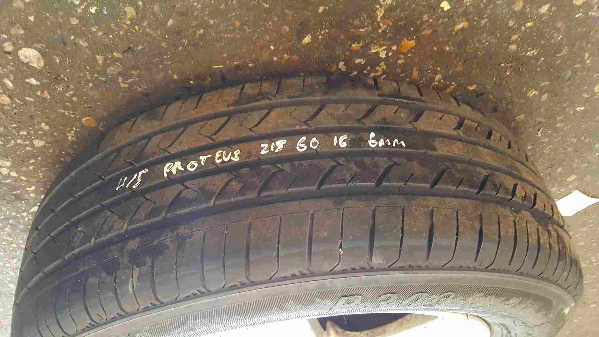 Thumb 2 Renault Megane MK3 2008-2014 Proteus Alloy Wheel 215 60 16 6mm