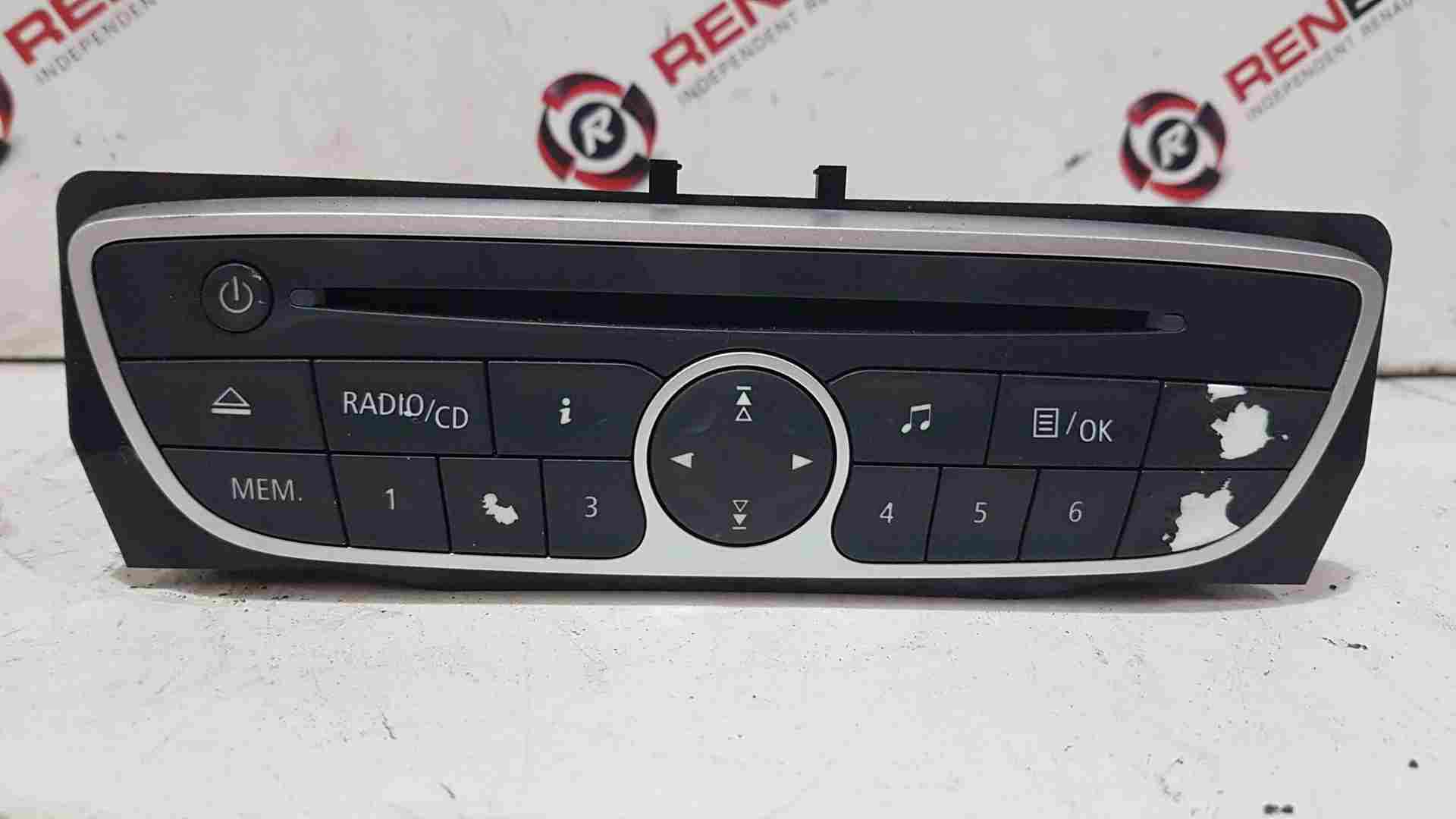 Thumb 8 Renault Megane MK3 2008-2014 Radio Cd Player Head Unit 281150030R