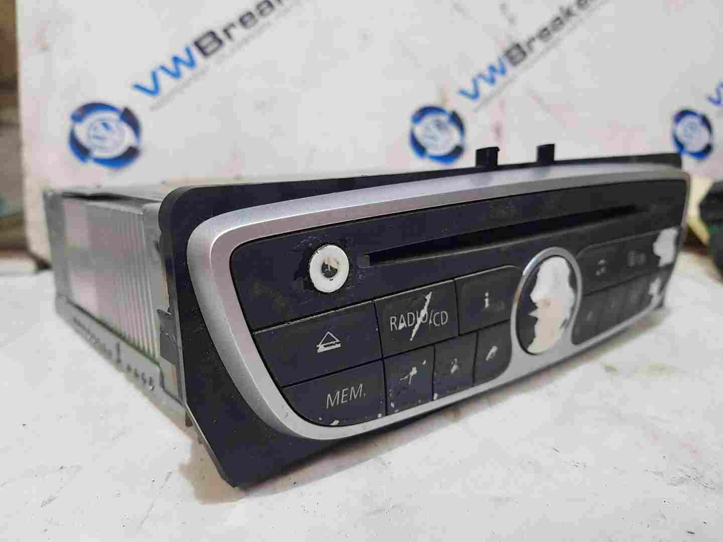 Thumb 3 Renault Megane MK3 2008-2014 Radio Cd Player SAT Nav Unit Worn  281150030R