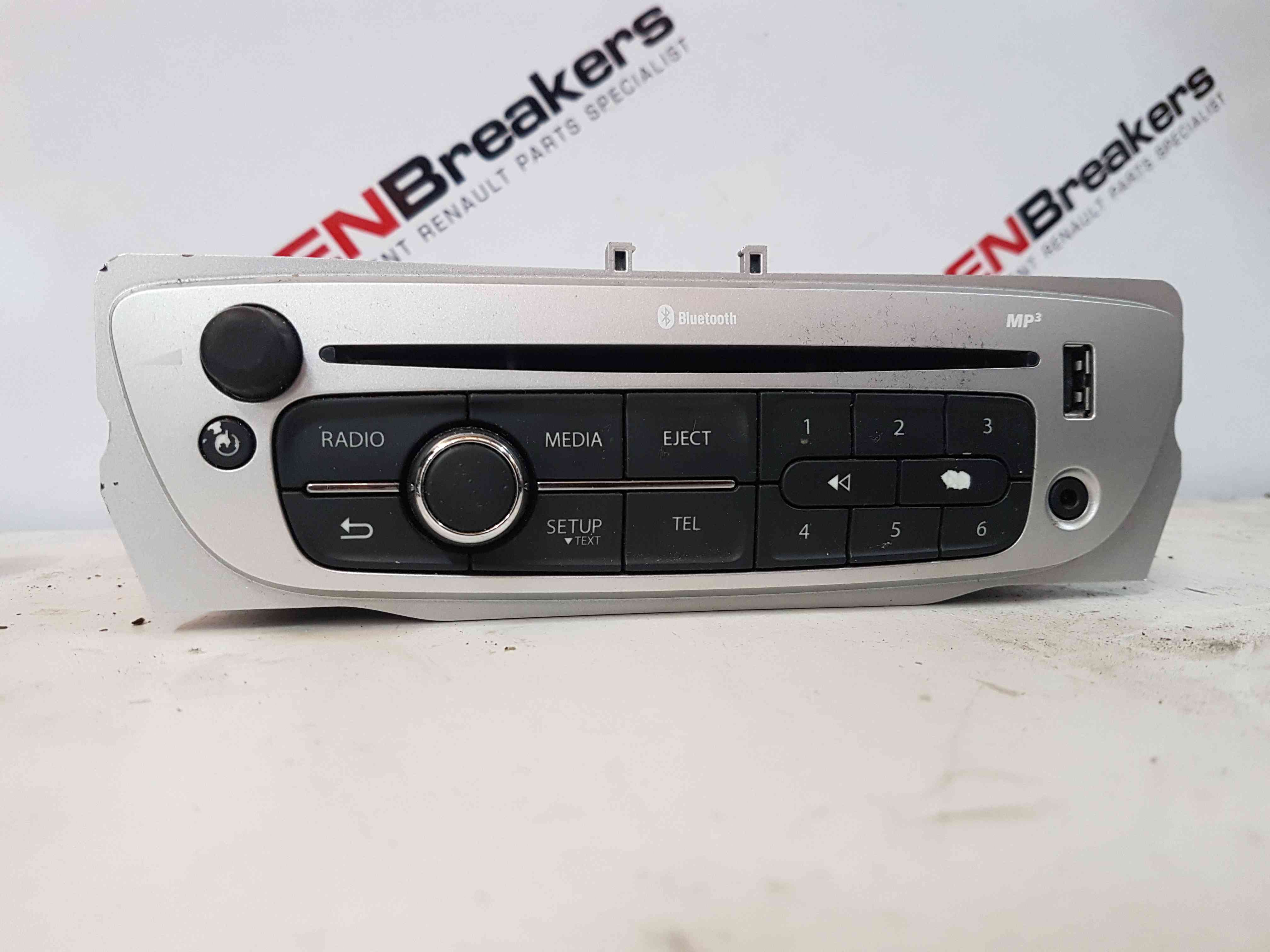 Thumb 2 Renault Megane MK3 2008-2014 Radio Cd Player USB Bluetooth 281153266R